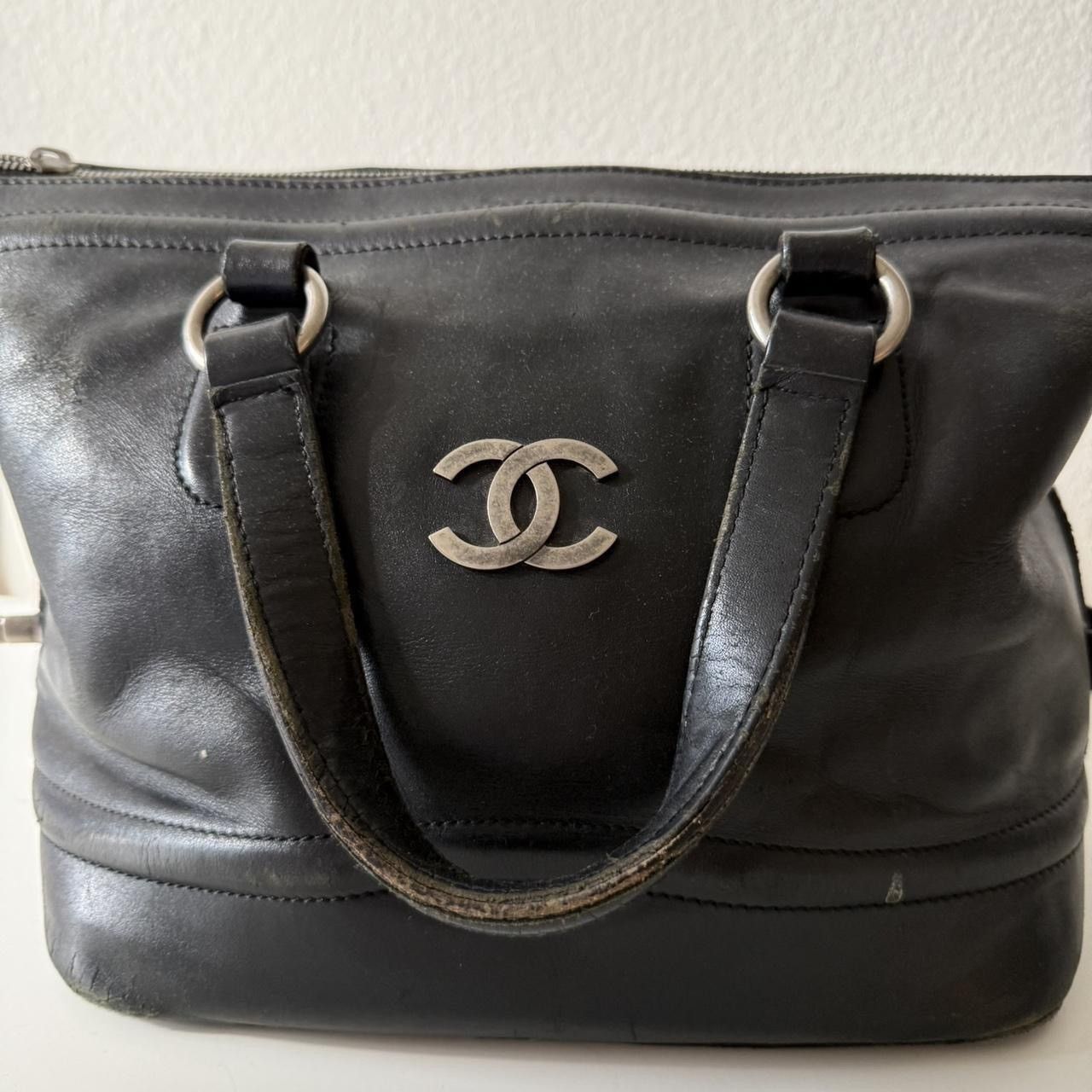 Chanel Vintage Chanel 2006 CC Leather Bowling Bag Size ONE SIZE - 2 Thumbnail