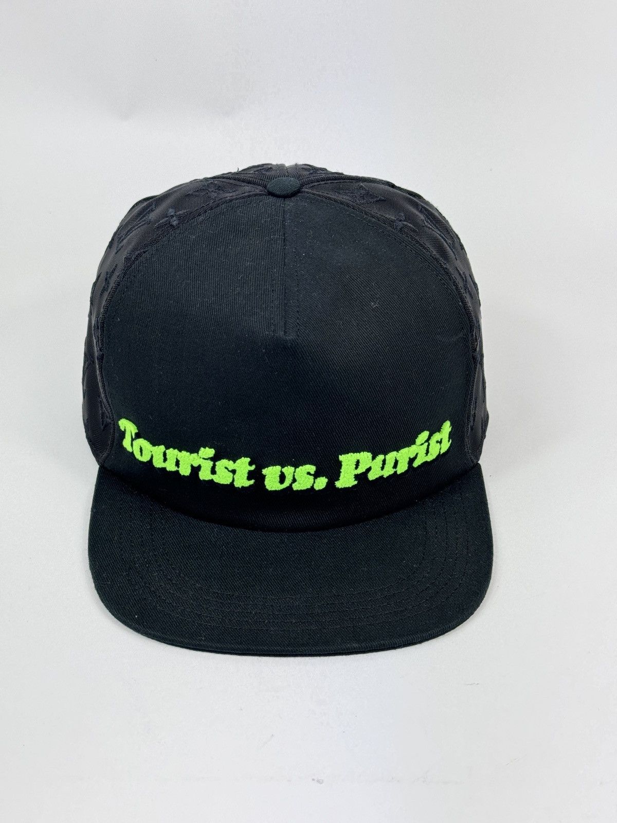 Louis Vuitton TOURIST VS PURIST MESH MONOGRAM CAP SIZE 58 Size ONE SIZE - 3 Thumbnail