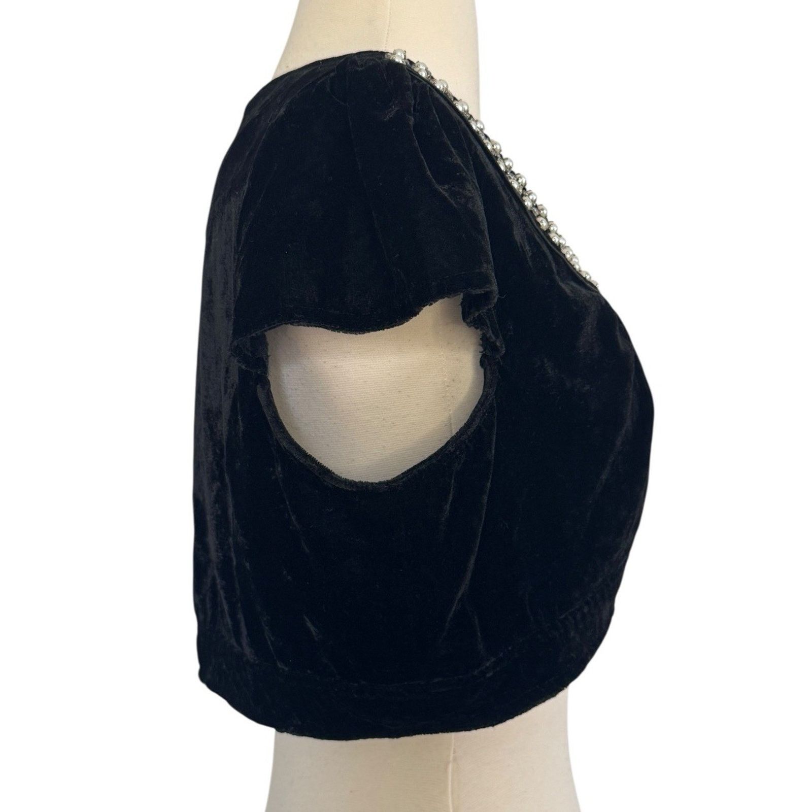 Other Vintage REFERENCE Velvet Rhinestone Pearl Beaded Shrug 1940s Size L / US 10 / IT 46 - 3 Thumbnail