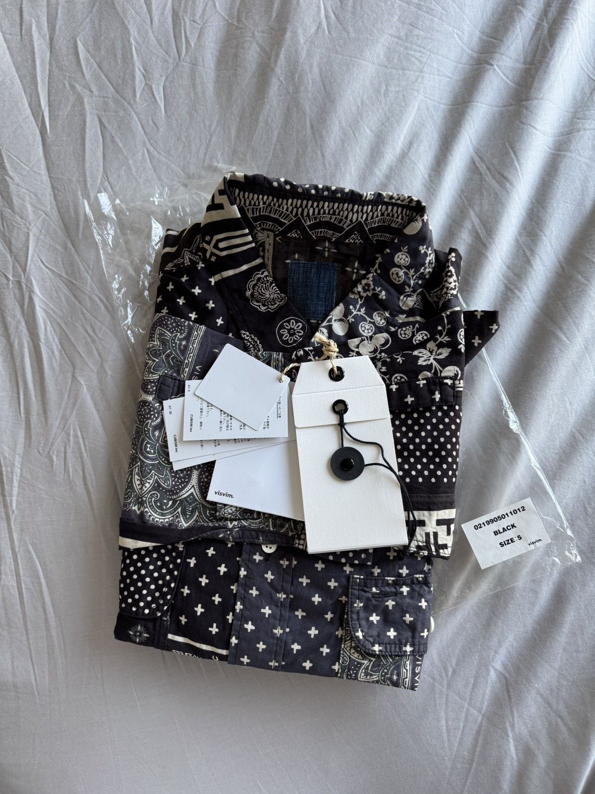 Visvim [New] ICT Visvim Black Bandana mud-dyed L/S shirt Size US XXL / EU 58 / 5 - 11 Thumbnail