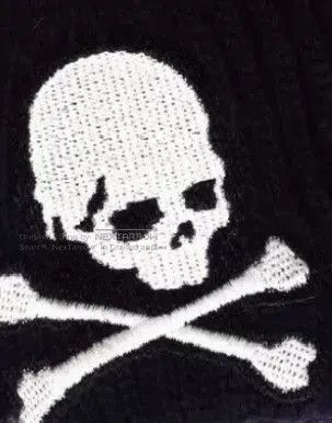 Mastermind Japan mastermind Japan Skull Embroidery Fingerless Gloves. Size ONE SIZE - 5 Thumbnail