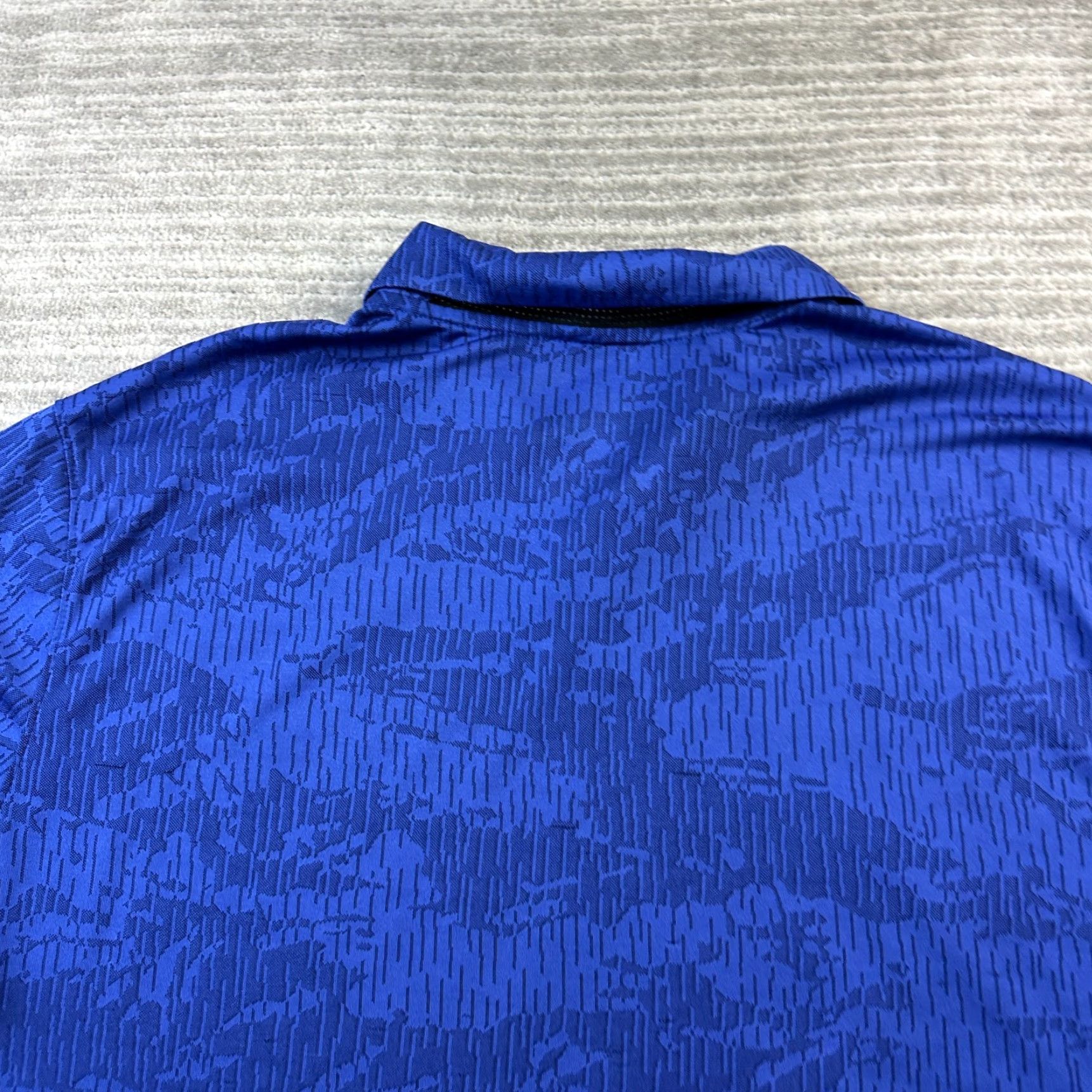 Nike Nike Polo Shirt Mens Large Blue Camouflage All Over Print Dri Fit Golf Tour Size US L / EU 52-54 / 3 - 5 Thumbnail
