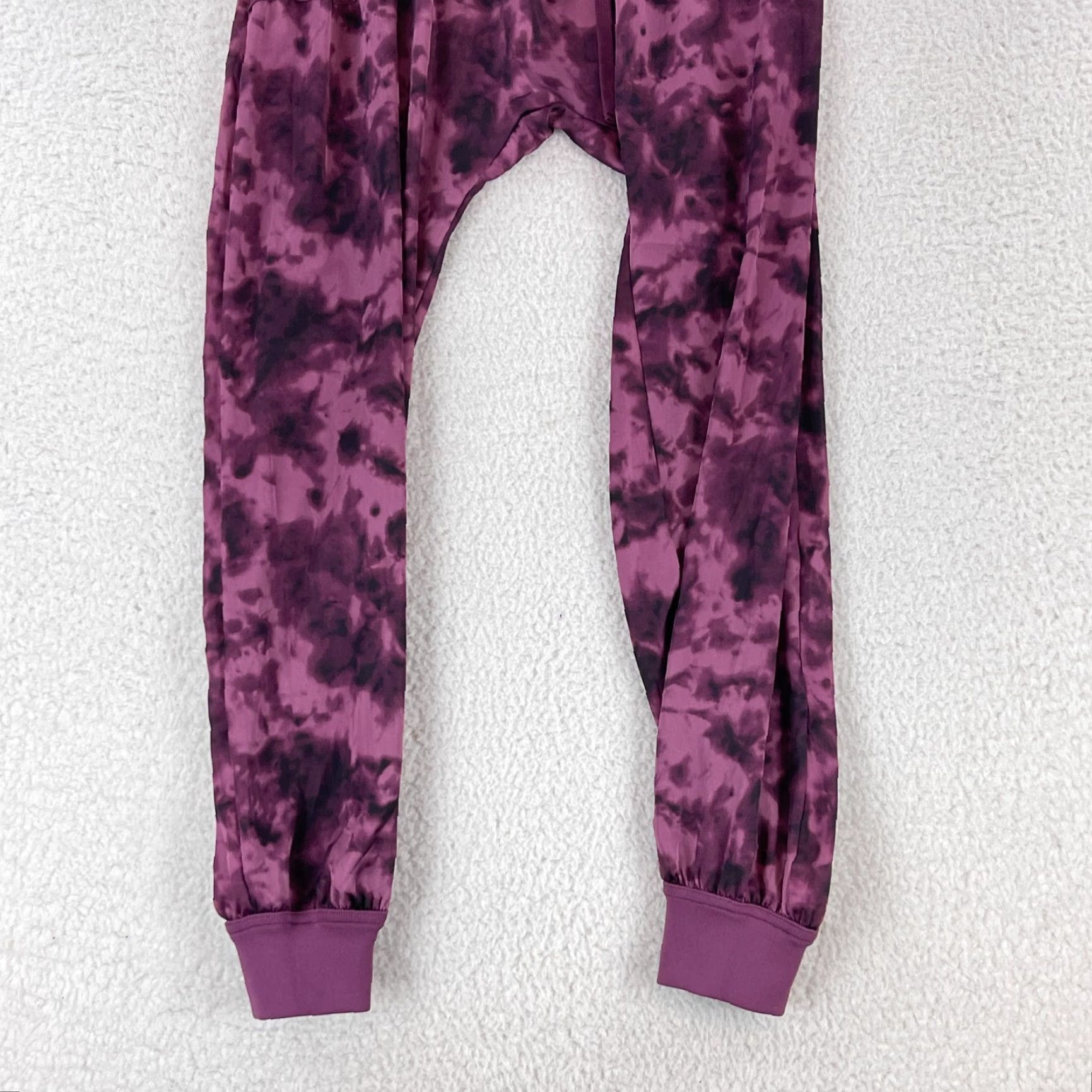 Vintage Out from Under Purple Satin Hansel Tie-Dye Jogger Pants Womens Small Pull On Size 28" / US 6 / IT 42 - 3 Thumbnail