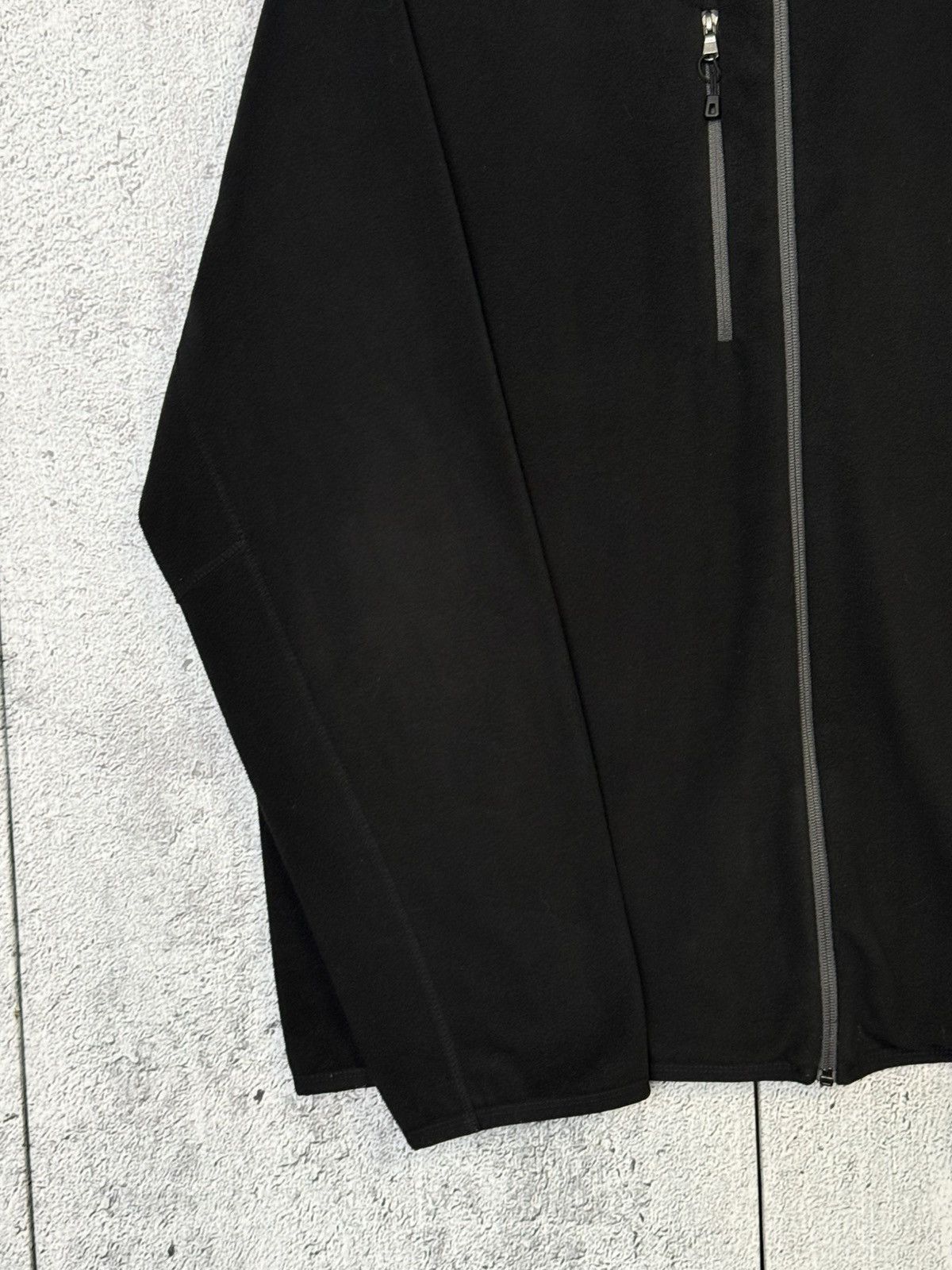 Polo Ralph Lauren Polo Ralph Lauren Performance Black Full Zip Fleece Jacket Size US XL / EU 56 / 4 - 2 Thumbnail
