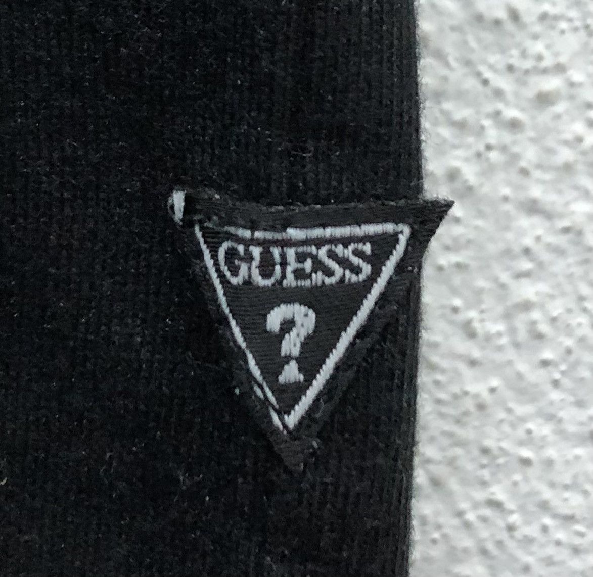 Guess × Vintage GUESS Men's Basic Black T-Shirt – Size Small Size US S / EU 44-46 / 1 - 4 Thumbnail