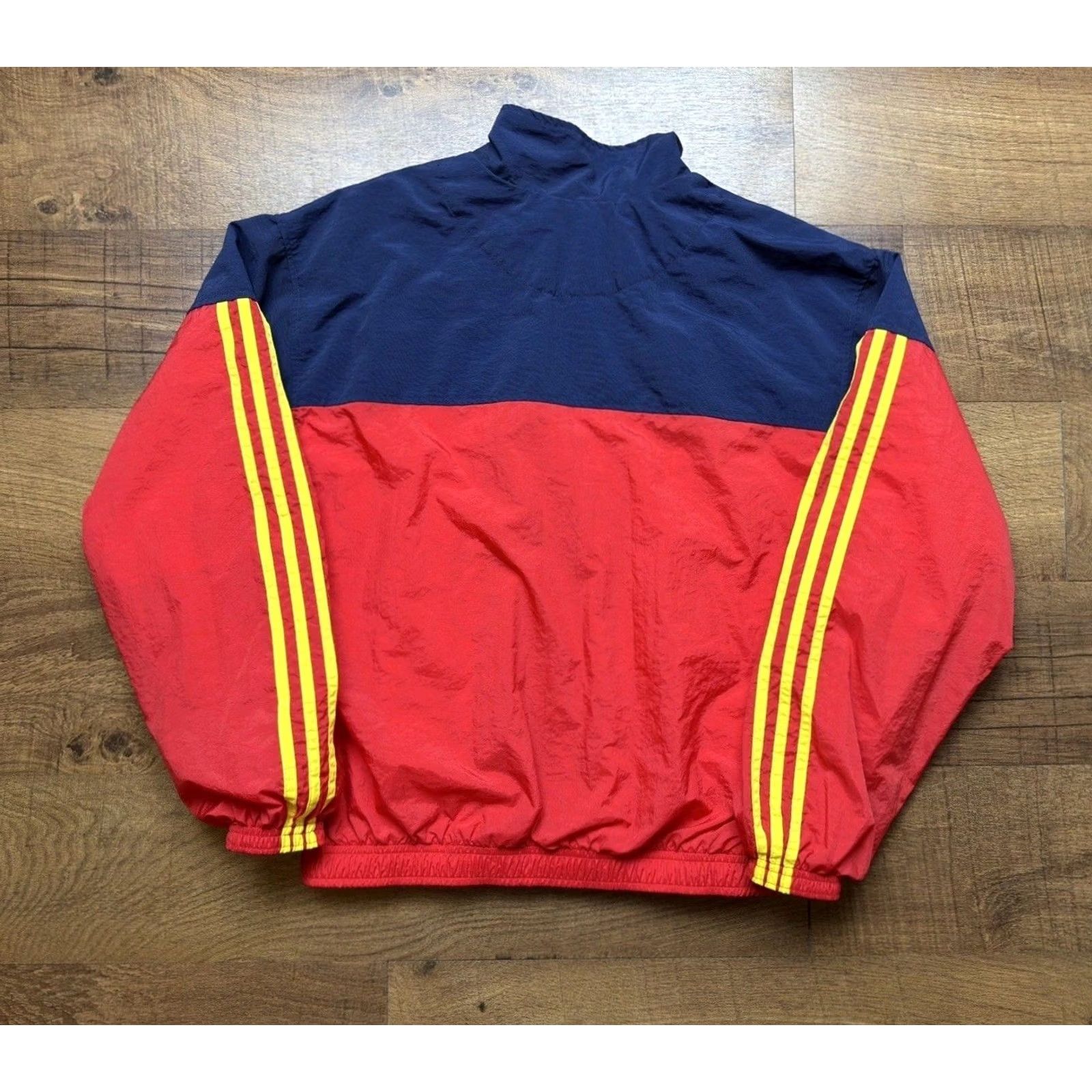 Adidas VINTAGE adidas 3 Stripe Full Zip Up Windbreaker Jacket Mens Small Red / Blue Size US S / EU 44-46 / 1 - 3 Thumbnail