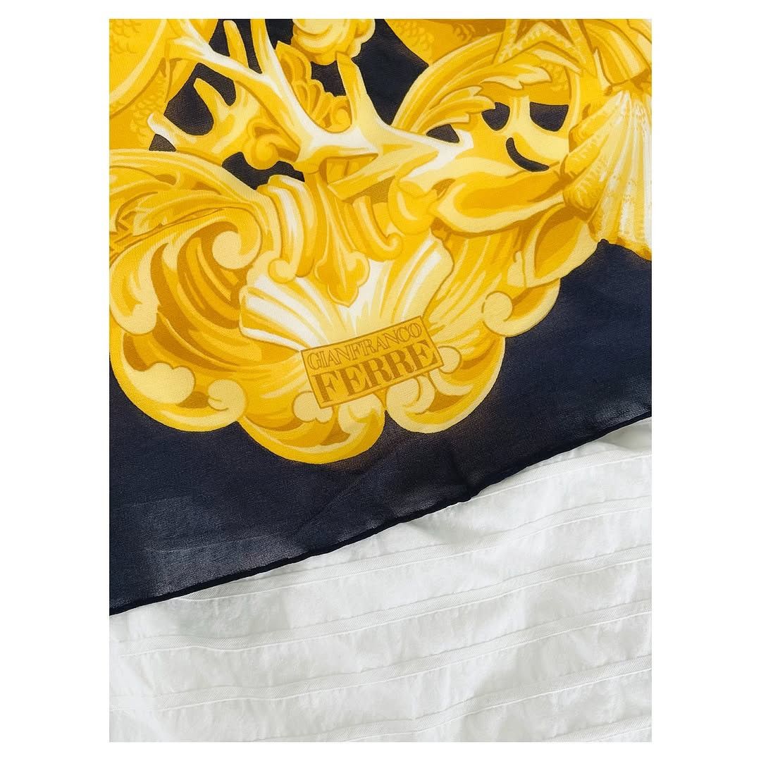 Gianfranco Ferre Gianfranco Ferre Scarf Size ONE SIZE - 6 Thumbnail