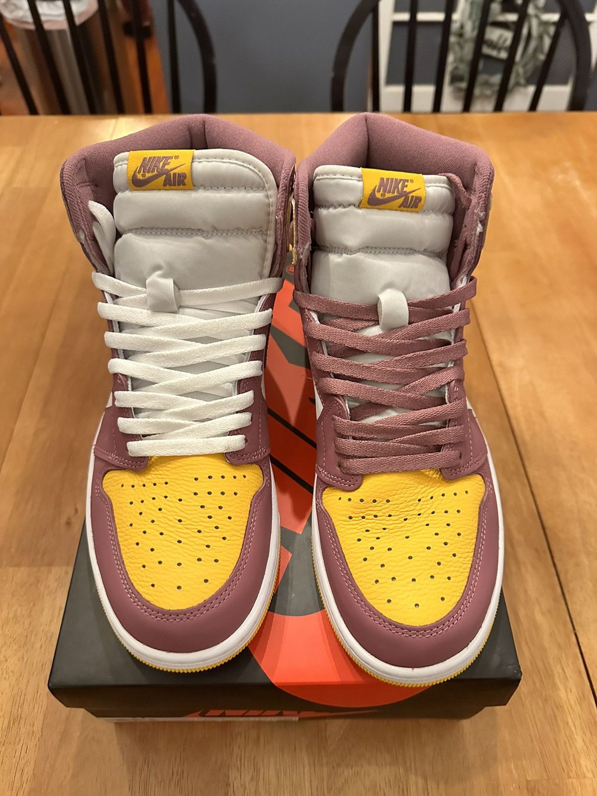 Jordan Brand Air Jordan 1 retro high OG Size US 11.5 / EU 44-45 - 1 Thumbnail