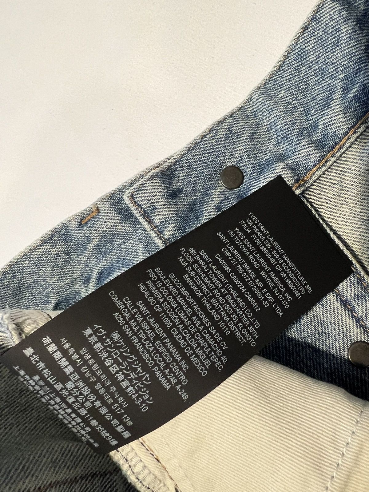 Saint Laurent Paris Saint Laurent men’s ripped blue jeans. 33. $890 Size US 33 - 11 Thumbnail