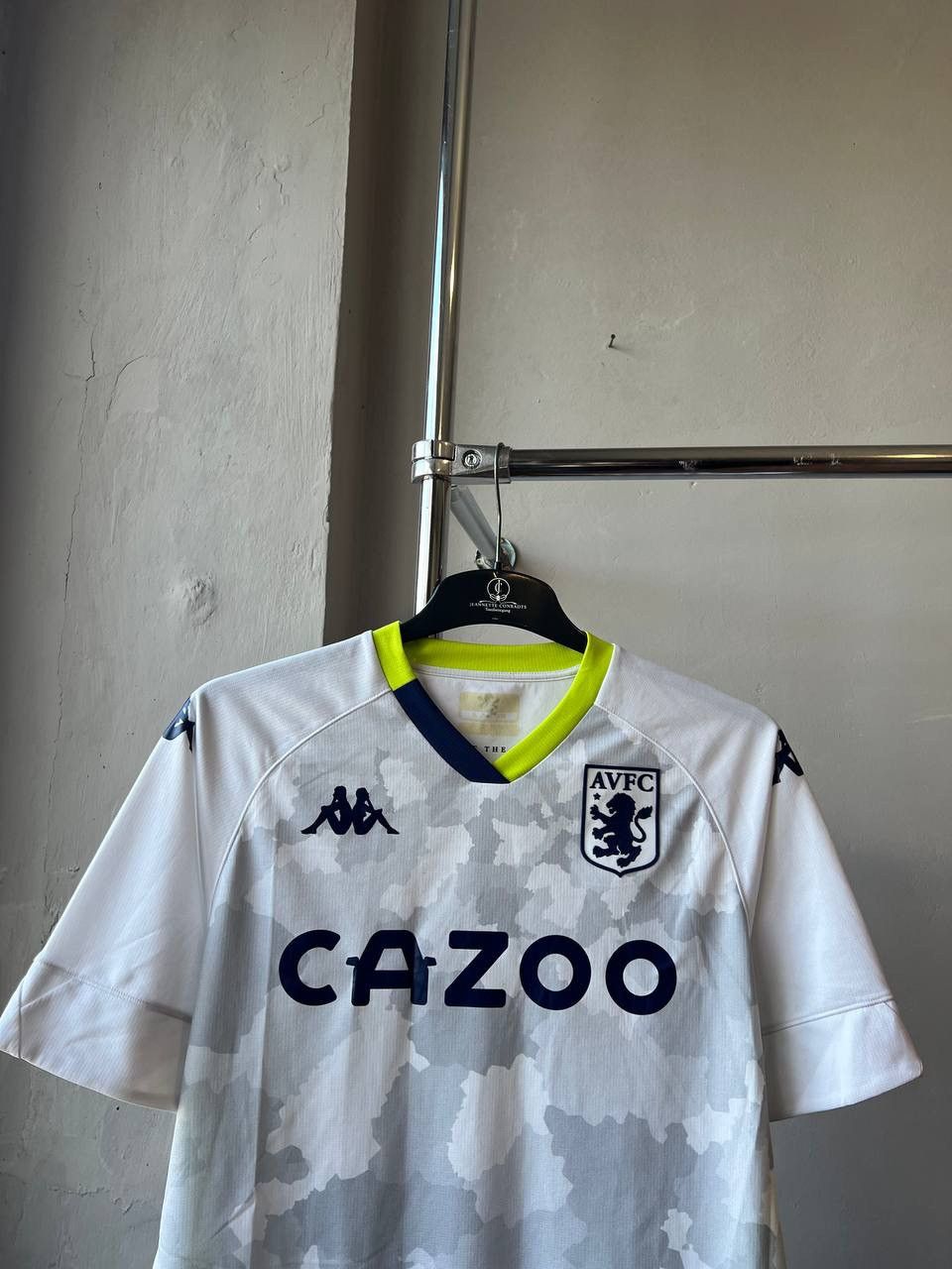 Kappa 2020/21 ASTON VILLA THIRD SOCCER JERSEY FOOTBALL SHIRT KAPPA Size US L / EU 52-54 / 3 - 4 Thumbnail