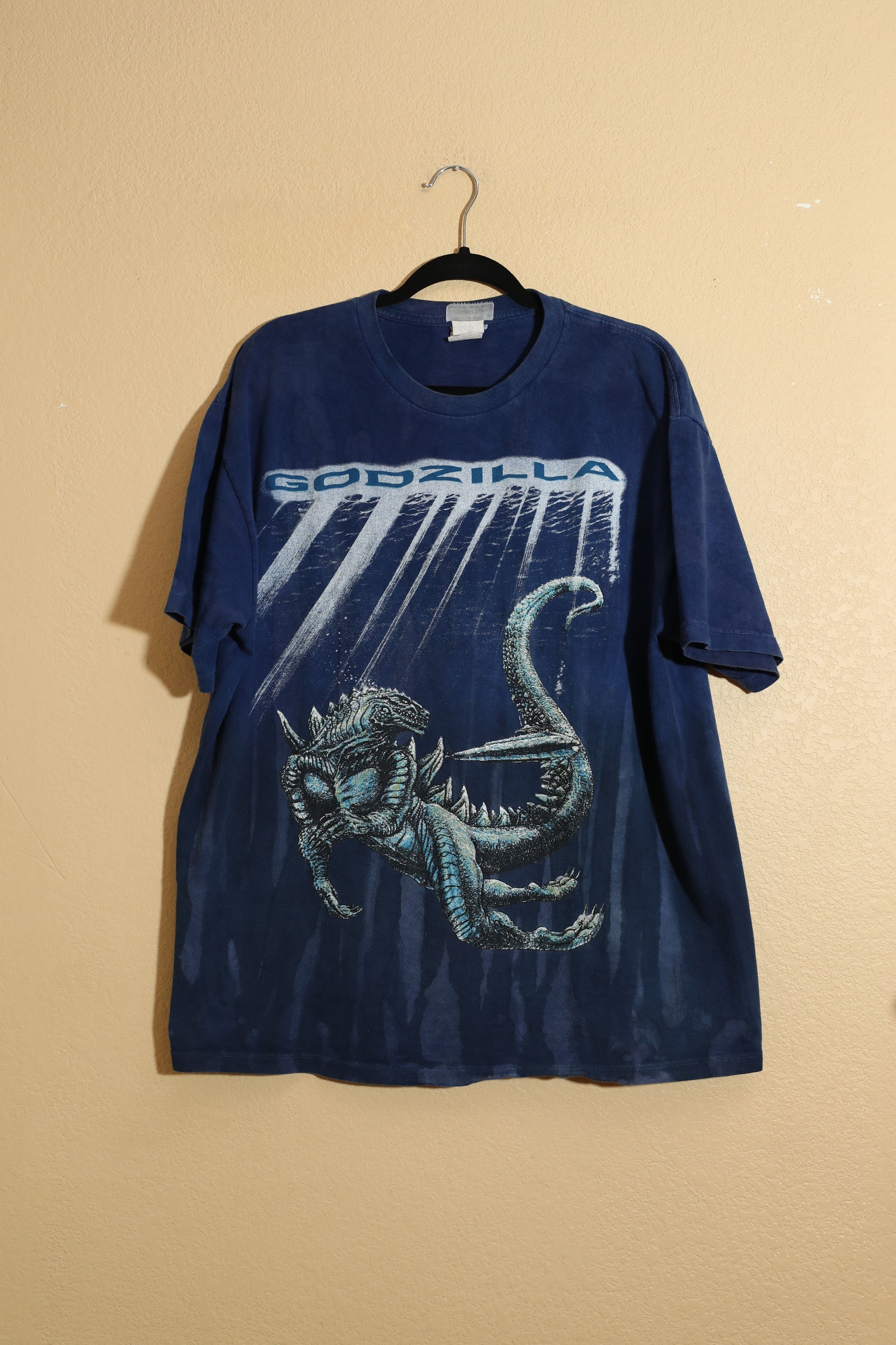Vintage Vintage Rare 1998 Godzilla T-shirt (XL) Size US XL / EU 56 / 4 - 1 Thumbnail