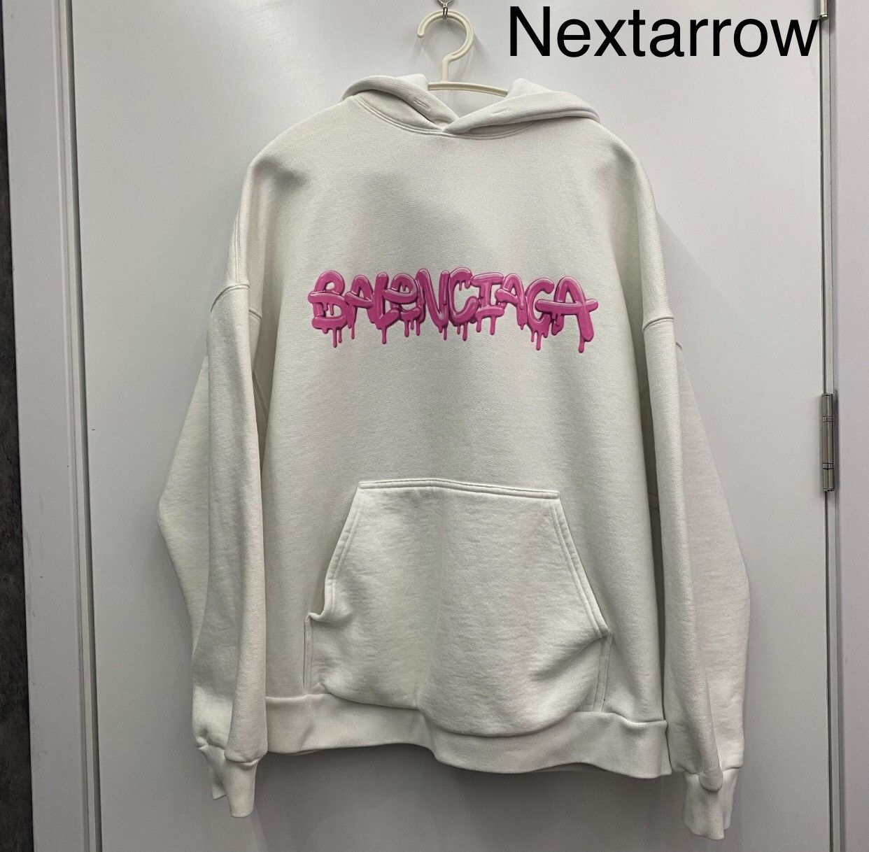 Balenciaga Balenciaga Pink Logo Hoodie2412-Nextarrow Size US S / EU 44-46 / 1 - 1 Thumbnail