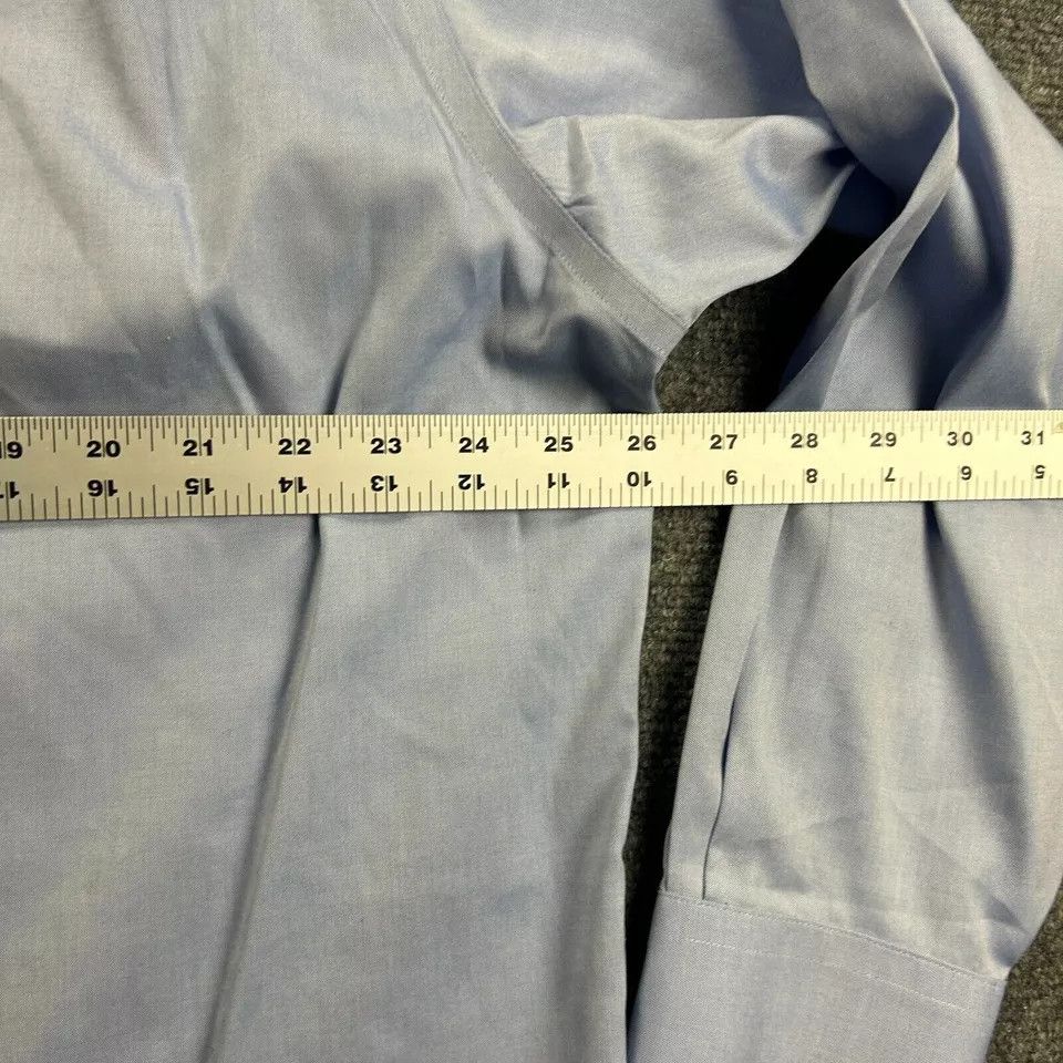 Jos. A. Bank Jos A Bank Shirt Mens 17.5 34 Blue Traveler Button Up Cotton Size US XL / EU 56 / 4 - 5 Thumbnail