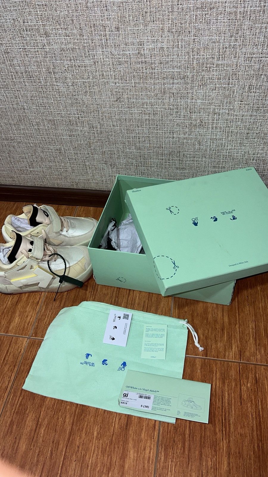 Off-White OFF WHITE PUZZLE COUTURE WHITE Size US 8 / IT 38 - 10 Thumbnail