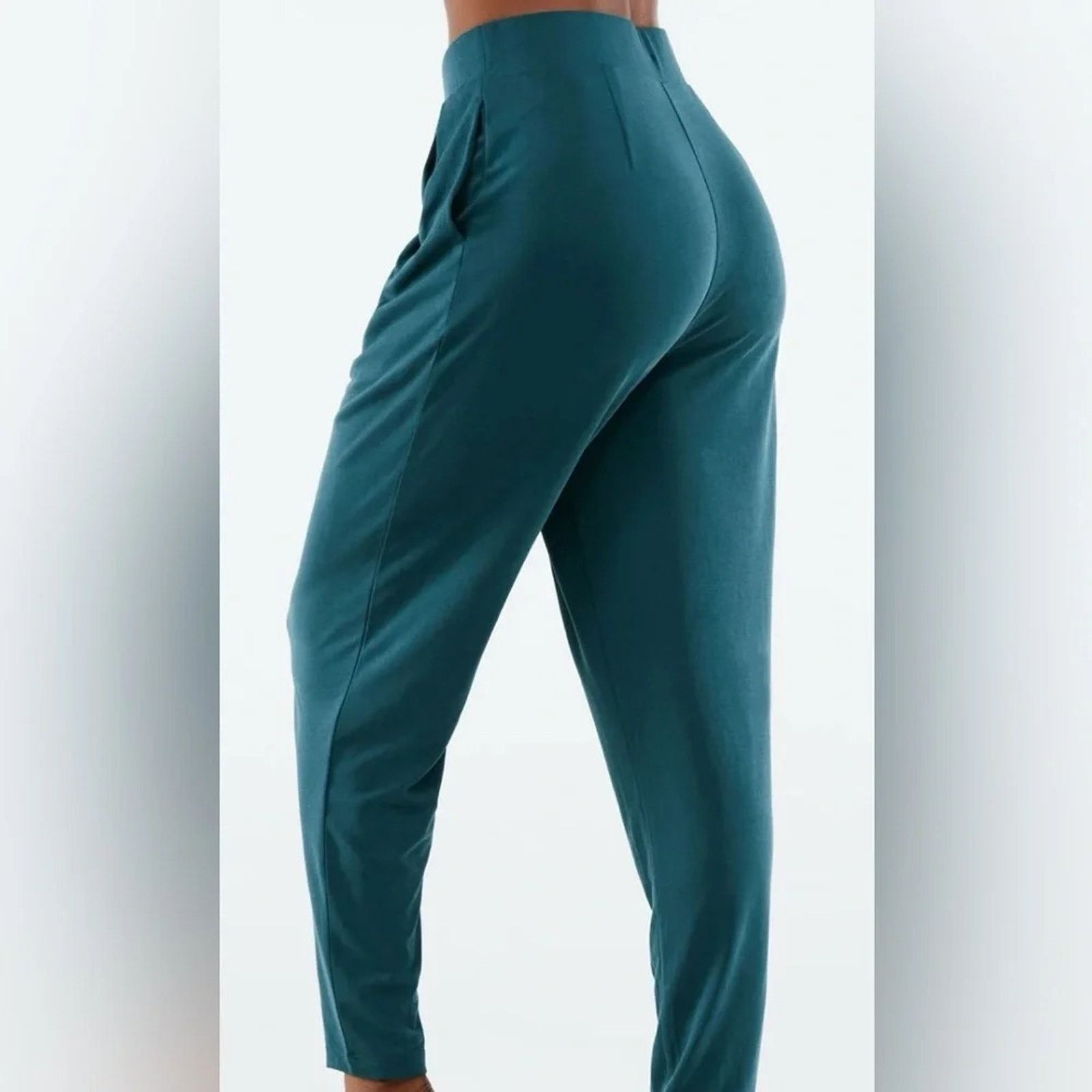 Fabletics Fabletics Knit Tapered Pants, size XS Size 36" / US 14 / IT 50 - 2 Thumbnail