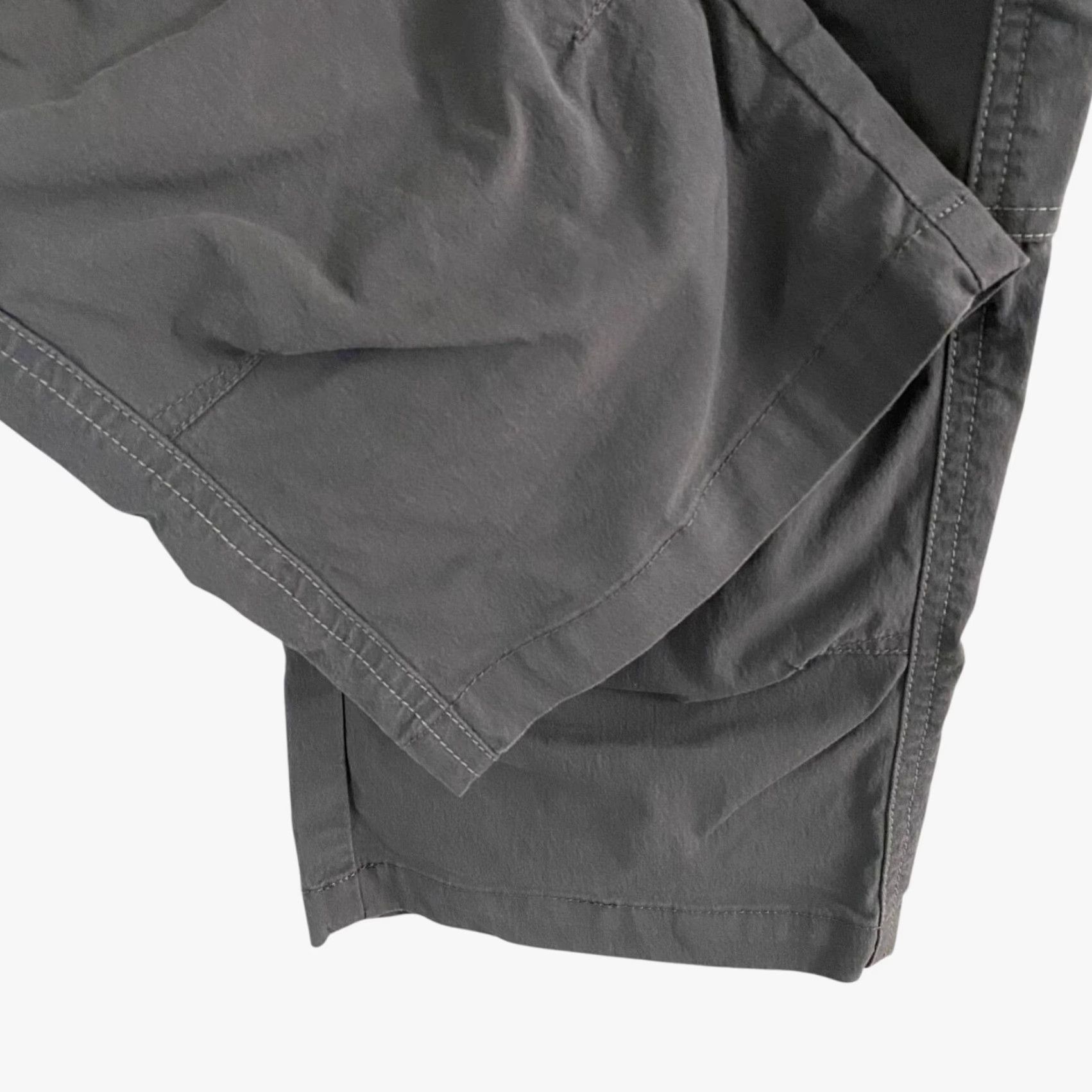Vintage VINTAGE Kuhl Free Range Cargo Capri Pants Gray Women's Size 4 Hiking Travel Outdoor Size 27" / US 4 / IT 40 - 7 Thumbnail