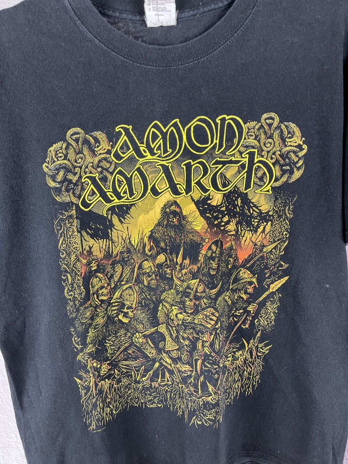 Anvil Anvil vintage 2011 Amon Amarth band tee shirt rock Size US L / EU 52-54 / 3 - 4 Thumbnail