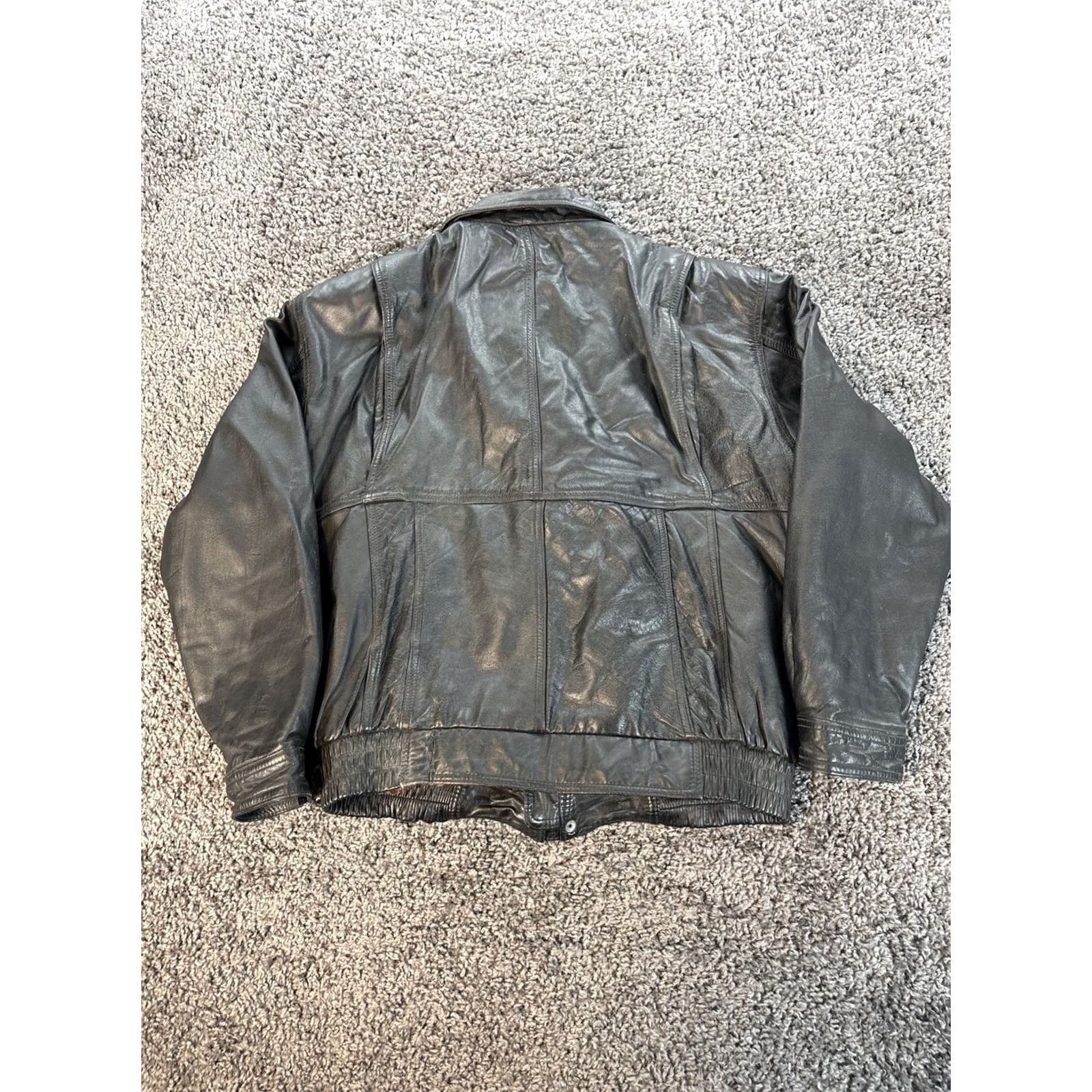 Roundtree & Yorke VINTAGE Roundtree & Yorke Bomber Jacket Mens M Black Leather Full Zip Lined 80s 90s Planes Classic Pilot Size US M / EU 48-50 / 2 - 5 Thumbnail