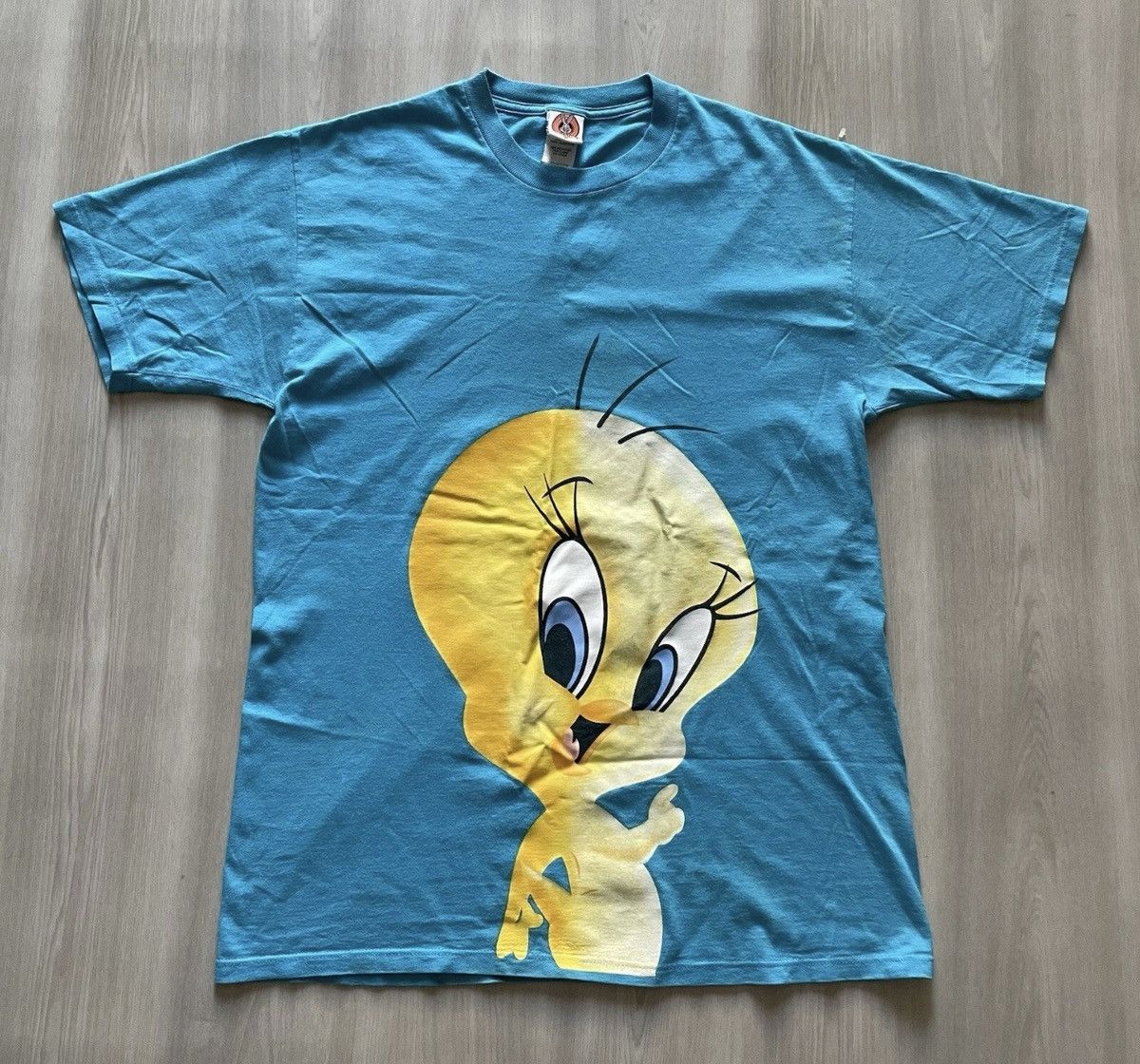 Vintage Vintage 90s Looney Tunes Big Face Tweety Shirt USA Sz L Size US L / EU 52-54 / 3 - 1 Thumbnail