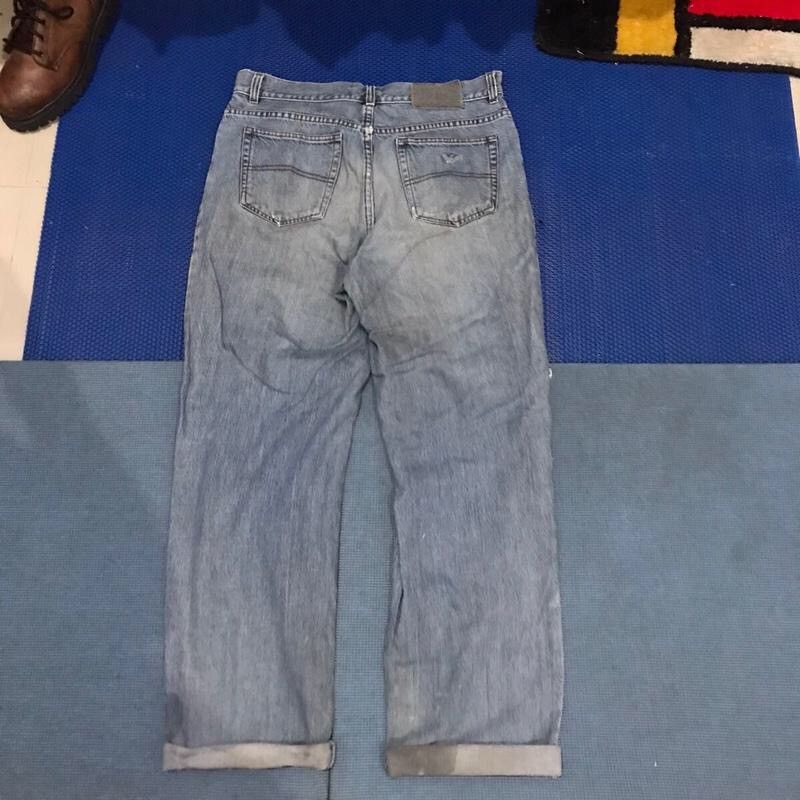Giorgio Armani Vintage Giorgio armani Jeans Blue wash denim denim jeans Size US 34 / EU 50 - 1 Thumbnail