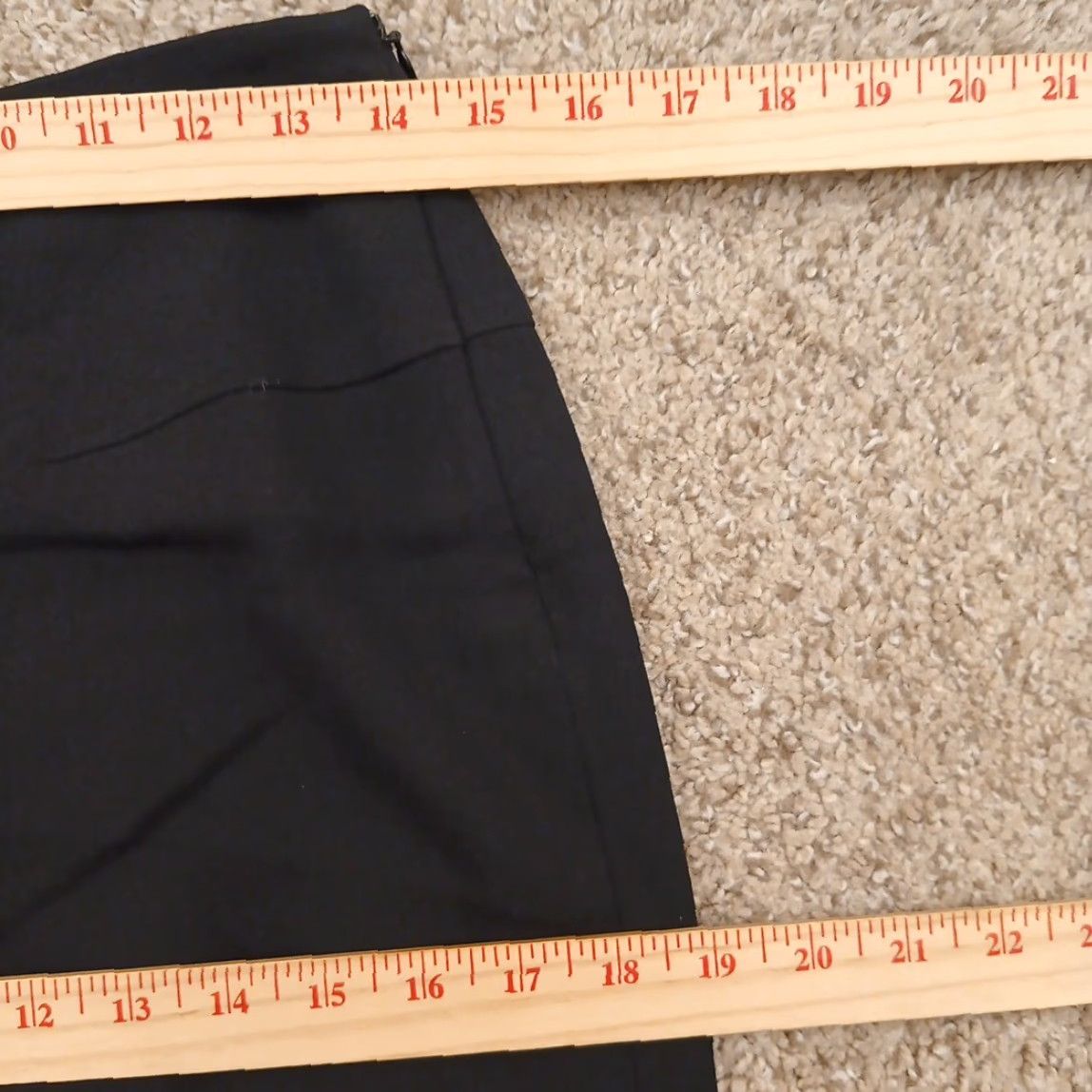 Armani ARMANI Skirt Women's Knee Length Pencil Lined Wool Blend Black 42 Italy Vintage No Straight & Pencil Dressy Size 28" / US 6 / IT 42 - 3 Thumbnail