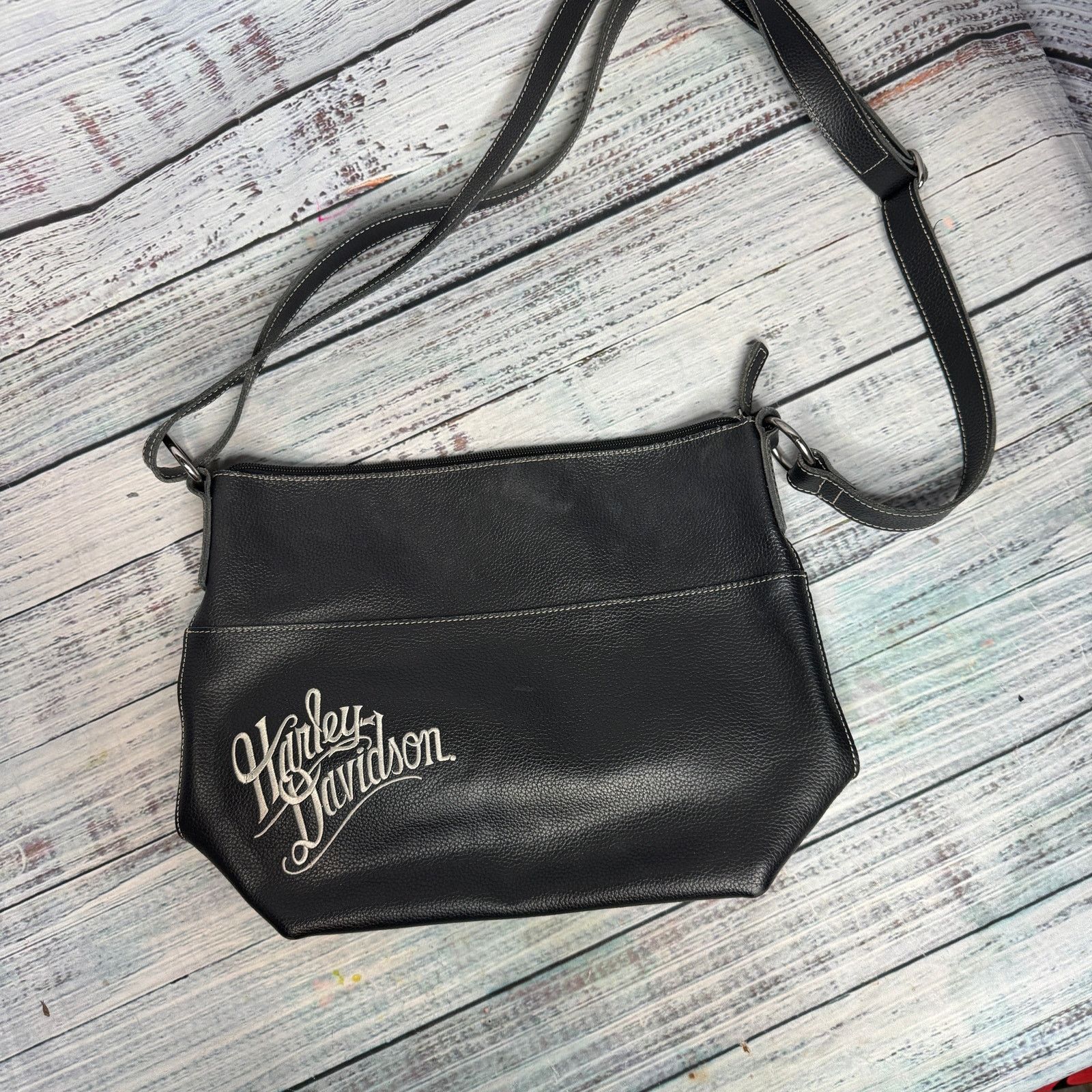 Harley Davidson Harley Davidson Black Leather Crossbody Bag Size ONE SIZE - 1 Thumbnail