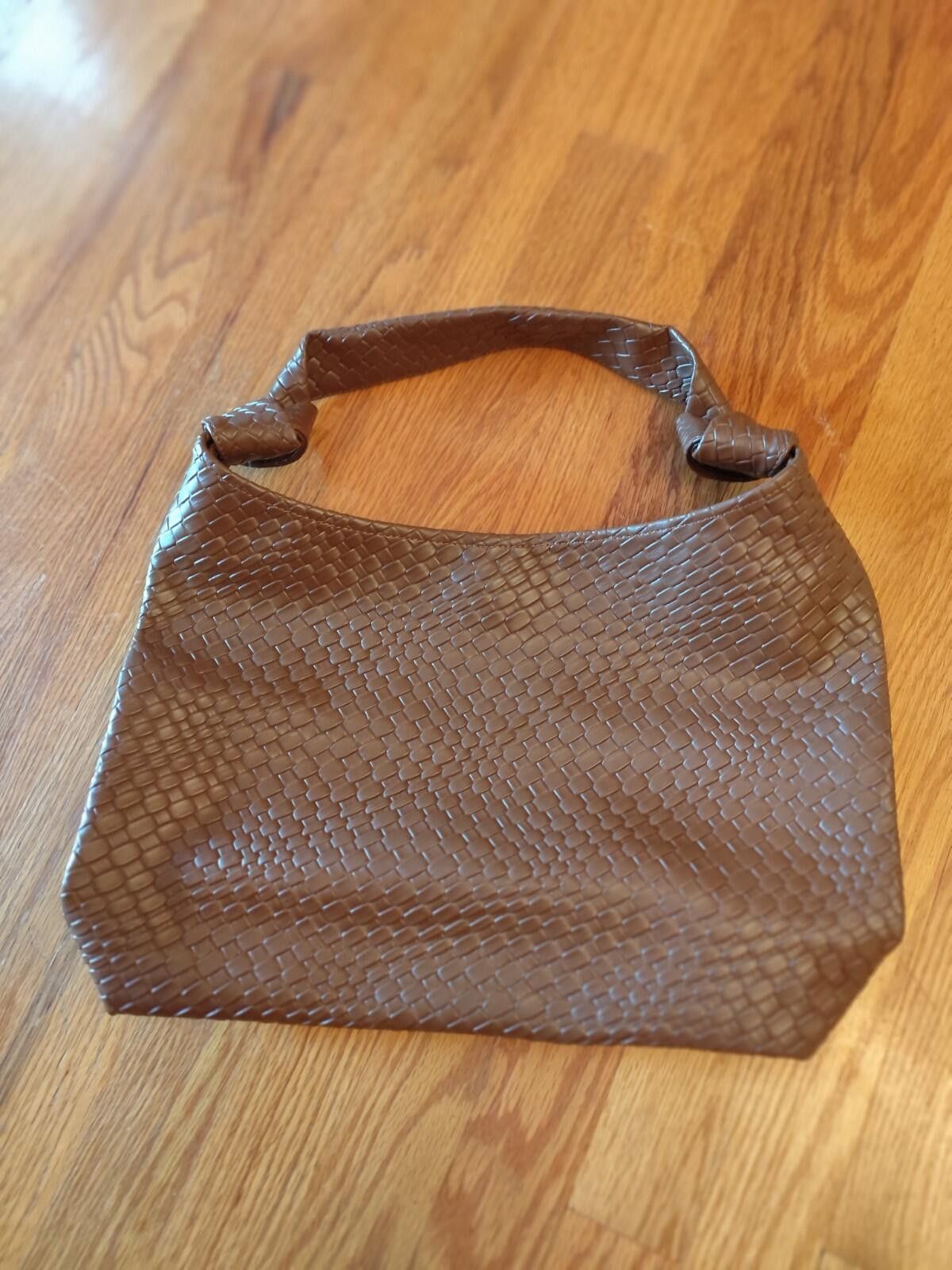 The Unbranded Brand Brown Women Leather Woven Bag Size ONE SIZE - 3 Thumbnail