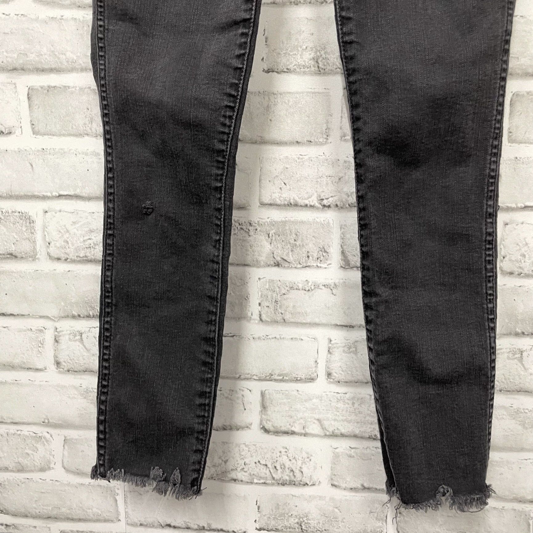 Madewell VINTAGE Madewell Gray Jeans 10” High-Rise Button-Fly Womens Petite 24 Straight Gray Jeans Size 24 Womens Size 42" / US 20 - 3 Thumbnail