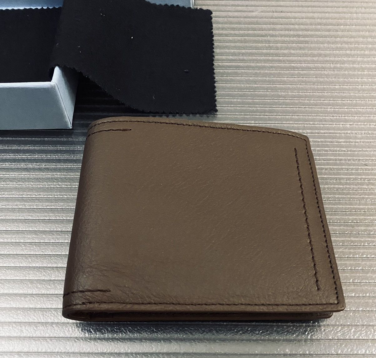 Lanvin Lanvin Paris taurillion leather contrast billfold wallet NEW Size ONE SIZE - 8 Thumbnail