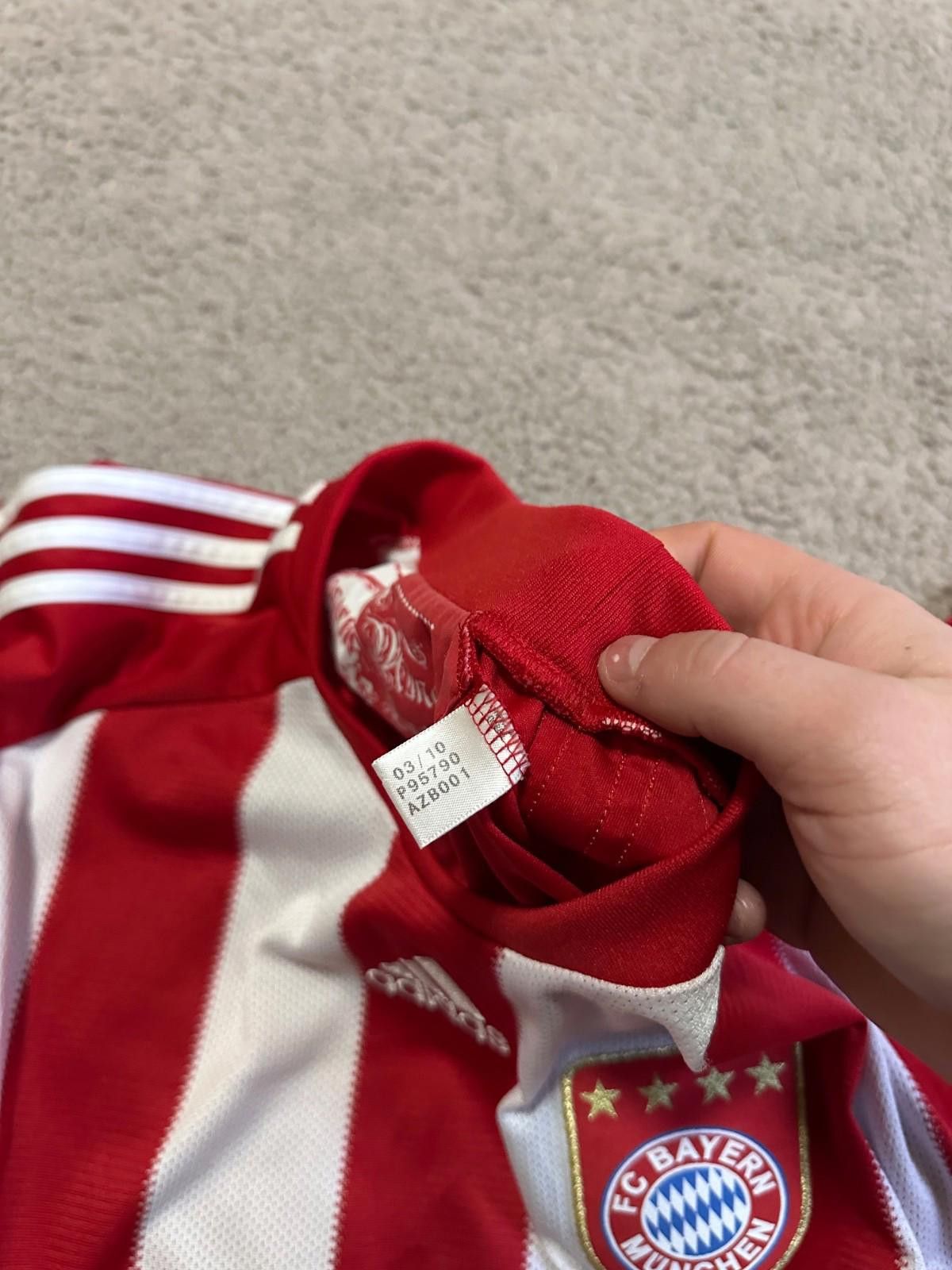 Adidas Bayern Munchen 2010 #18 Klose Adidas Shirt Football SIGNATUR Size US XL / EU 56 / 4 - 6 Thumbnail