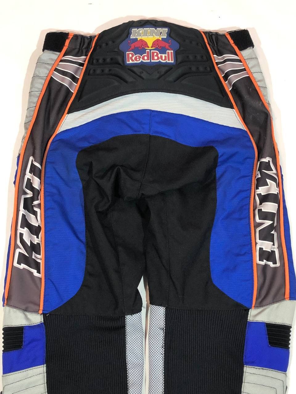 Sports Specialties Red Bull KINI Moto Jacket Pants Racing Vintage Premium Class Size US L / EU 52-54 / 3 - 14 Thumbnail