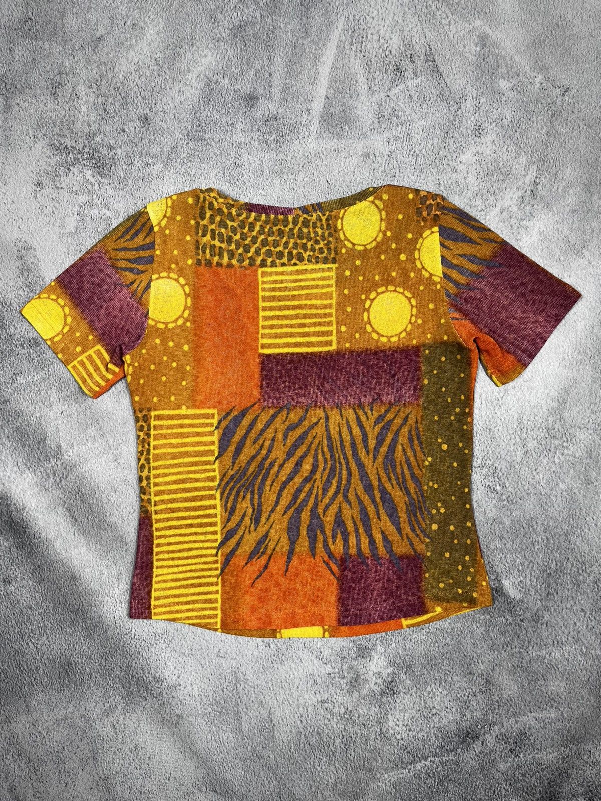 Other Vintage Y2K all over abstract Gaultier style tee size M Size M / US 6-8 / IT 42-44 - 5 Thumbnail