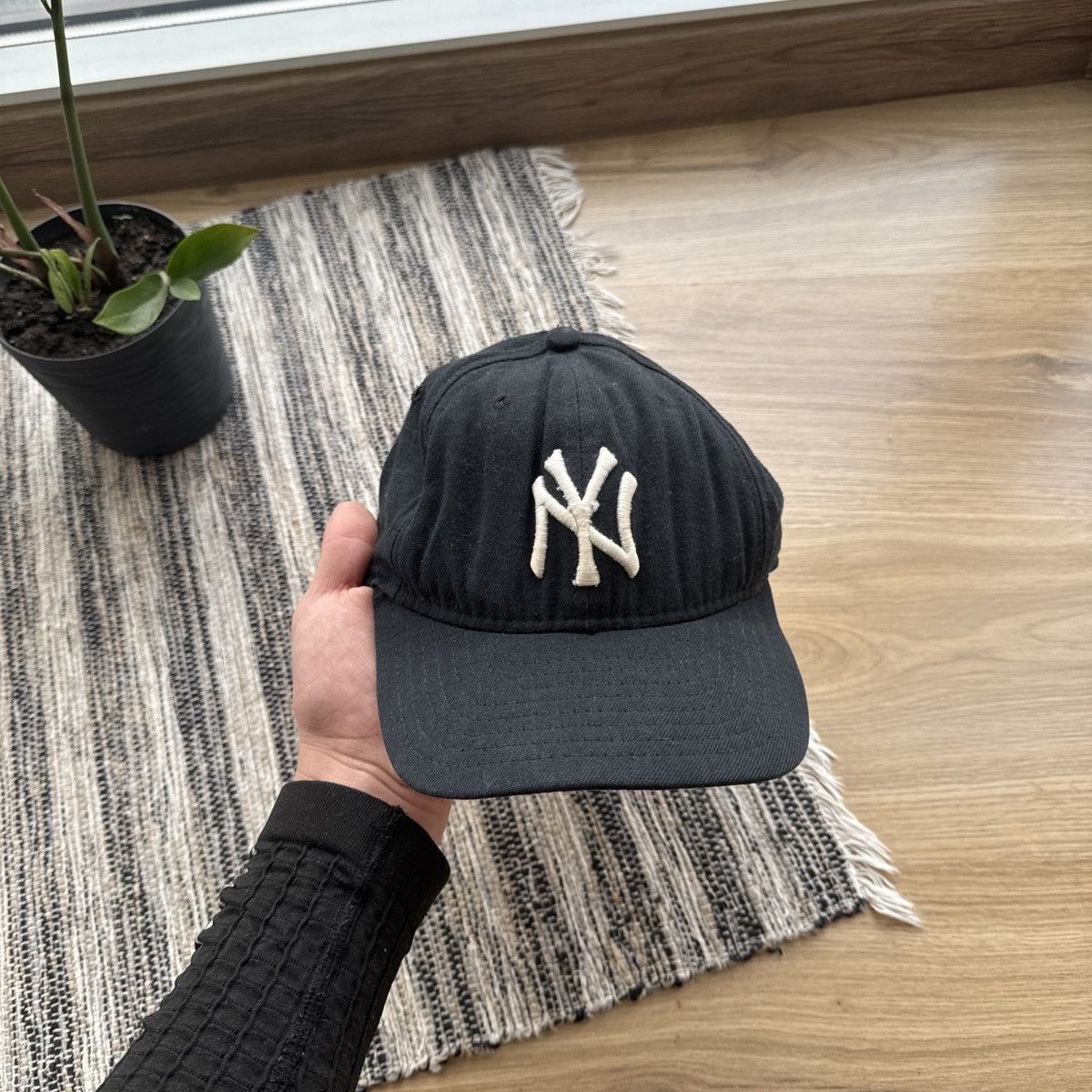 New Era Vintage Yankees 90s rare New Era made in USA Cap Size ONE SIZE - 1 Thumbnail