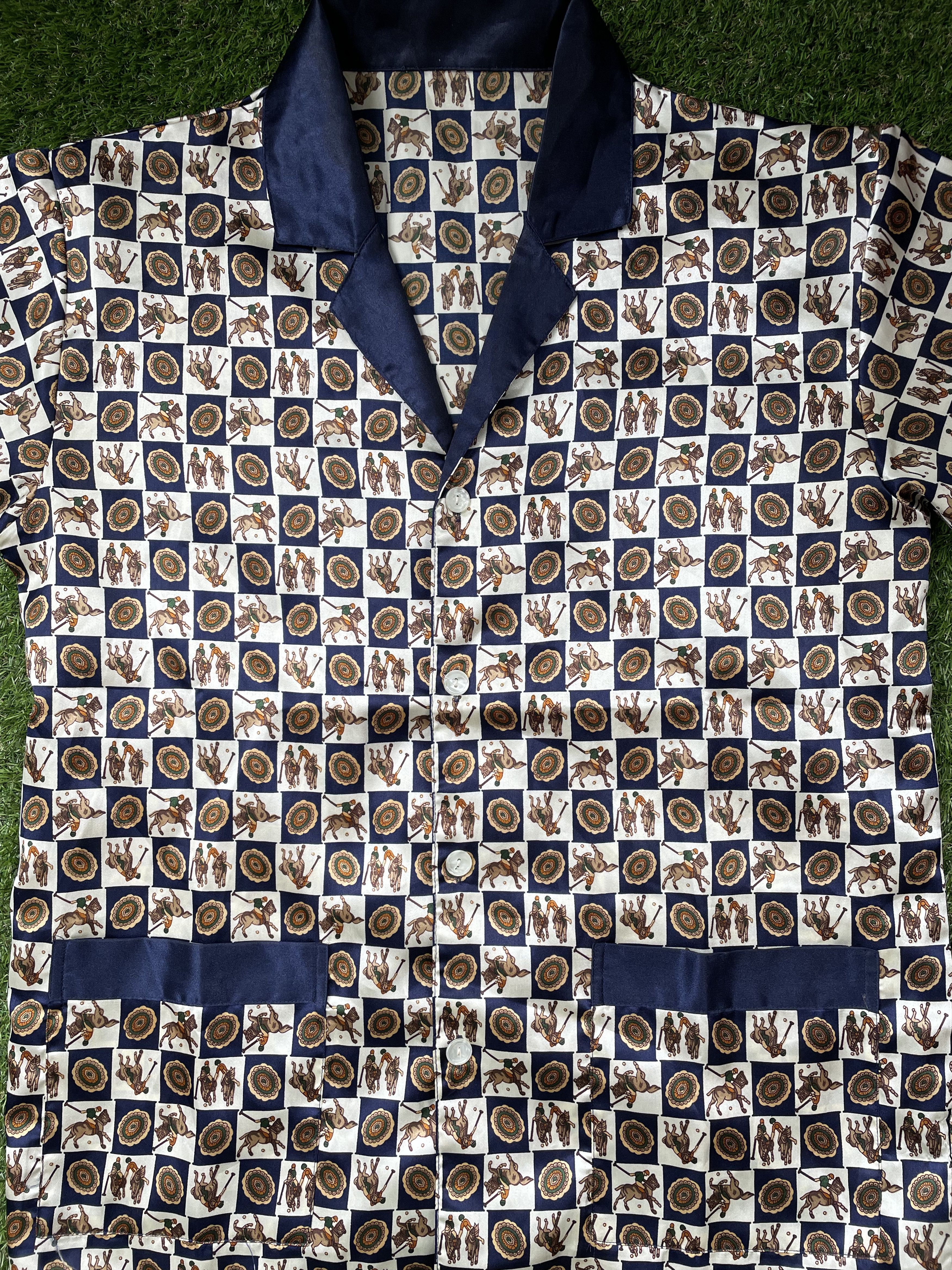 Other Silk shirt Size US M / EU 48-50 / 2 - 3 Thumbnail