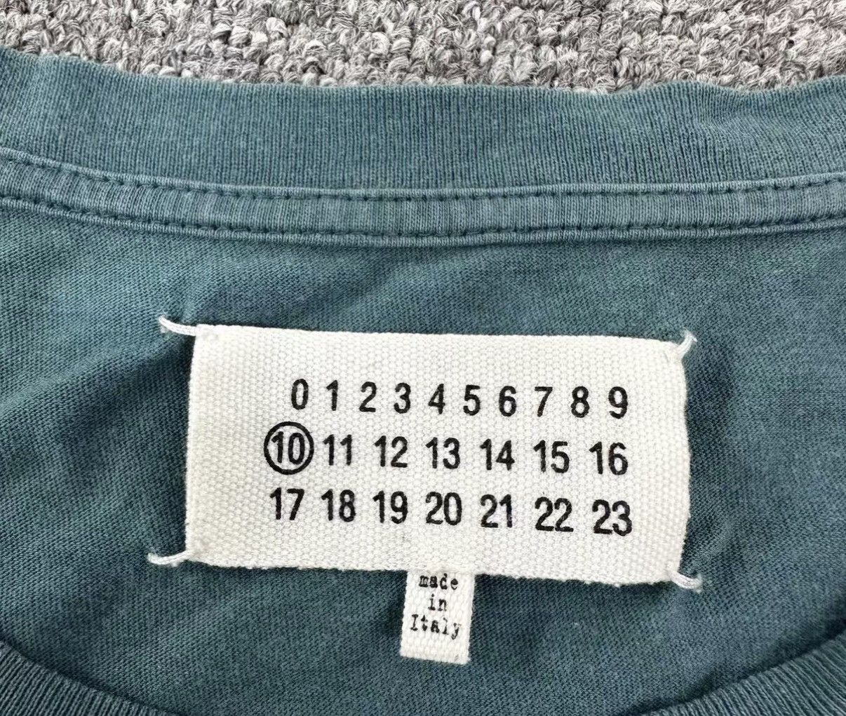 Maison Margiela Maison Margiela Simple T-shirt J16 Size US S / EU 44-46 / 1 - 4 Thumbnail