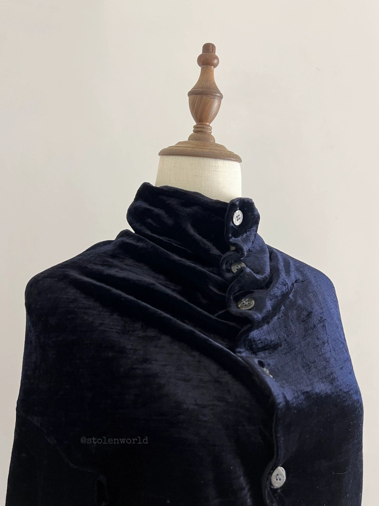 Comme des Garcons Comme des Garçons Blue Velvet Stacked Collar Jacket Size S / US 4 / IT 40 - 2 Thumbnail