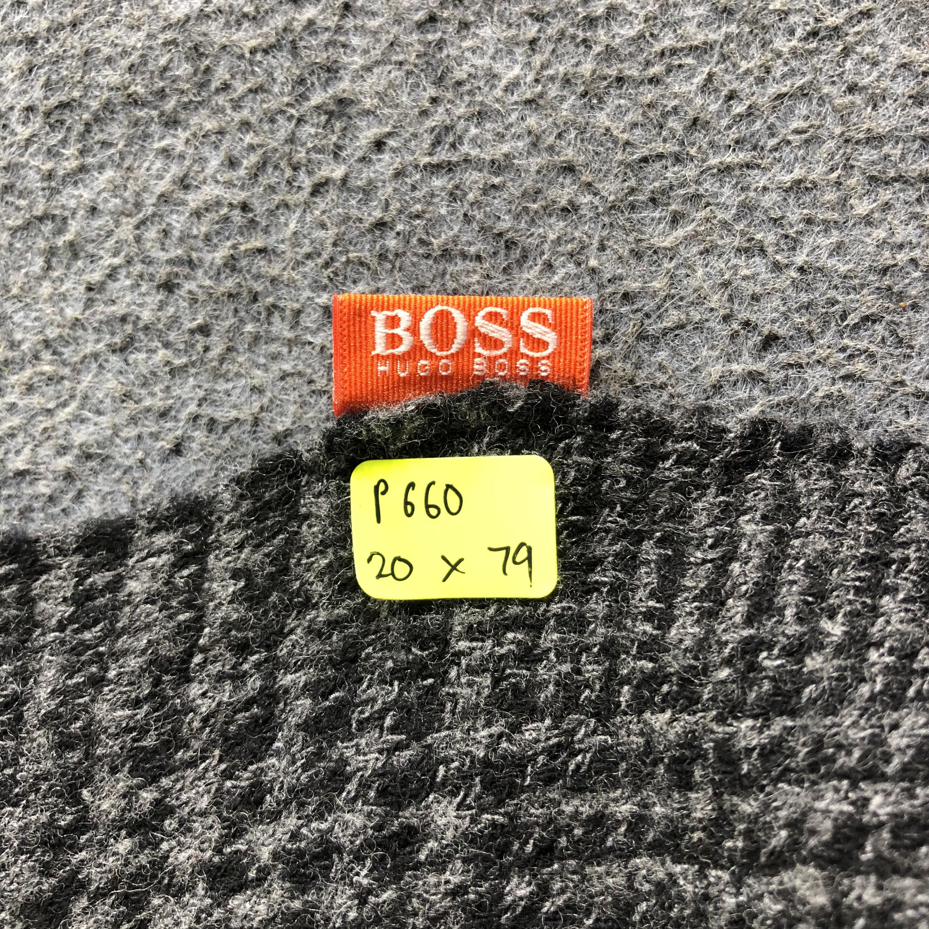 Hugo Boss Hugo Boss Scarf / Muffler / Neckwear P660 Size ONE SIZE - 6 Thumbnail
