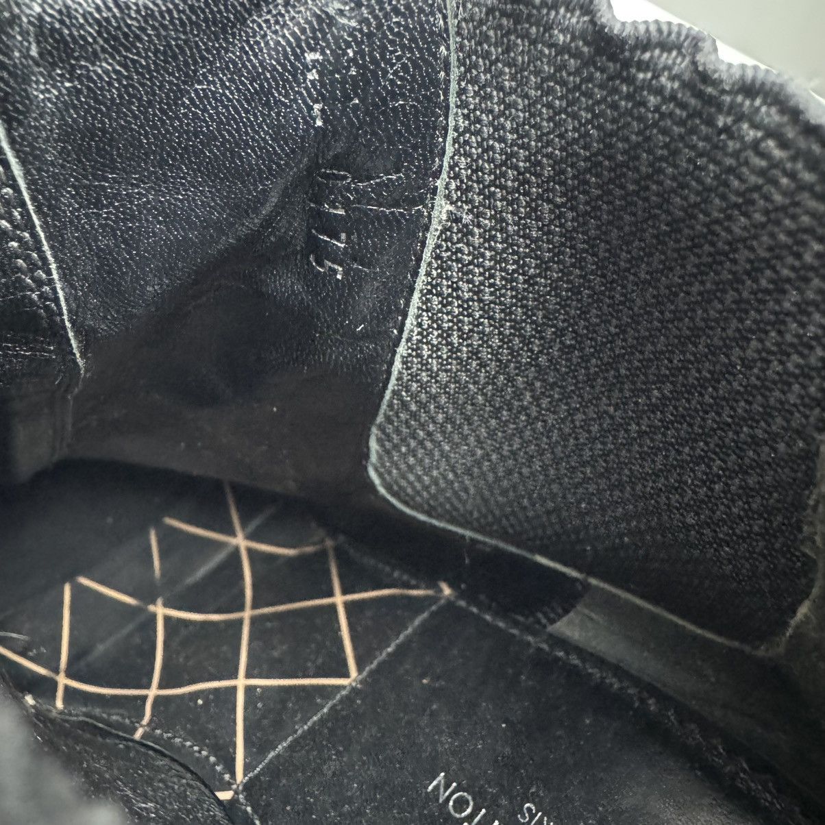 Louis Vuitton Louis Vuitton Monogram Revival Ankle Boots Size US 7.5 / IT 37.5 - 21 Thumbnail