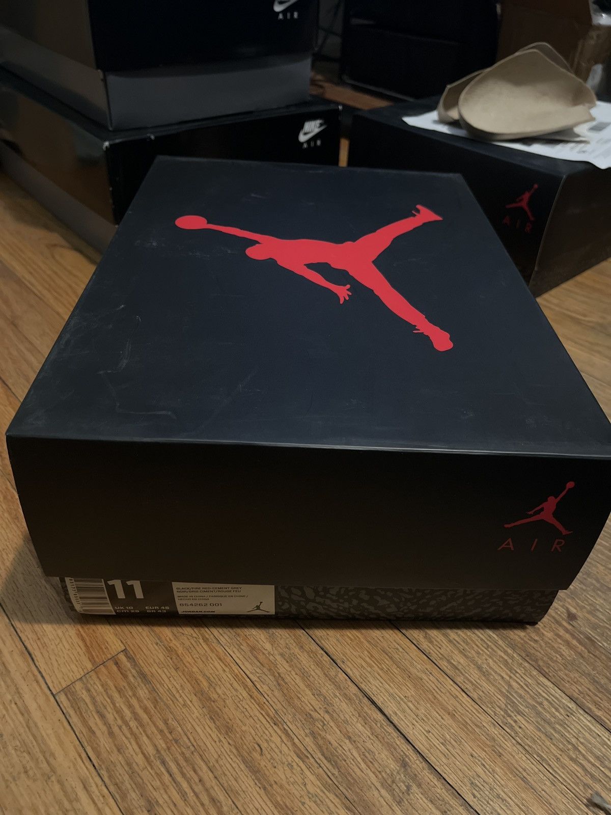 Jordan Brand 2018 Jordan Black Cement 3’s Size US 11 / EU 44 - 7 Thumbnail