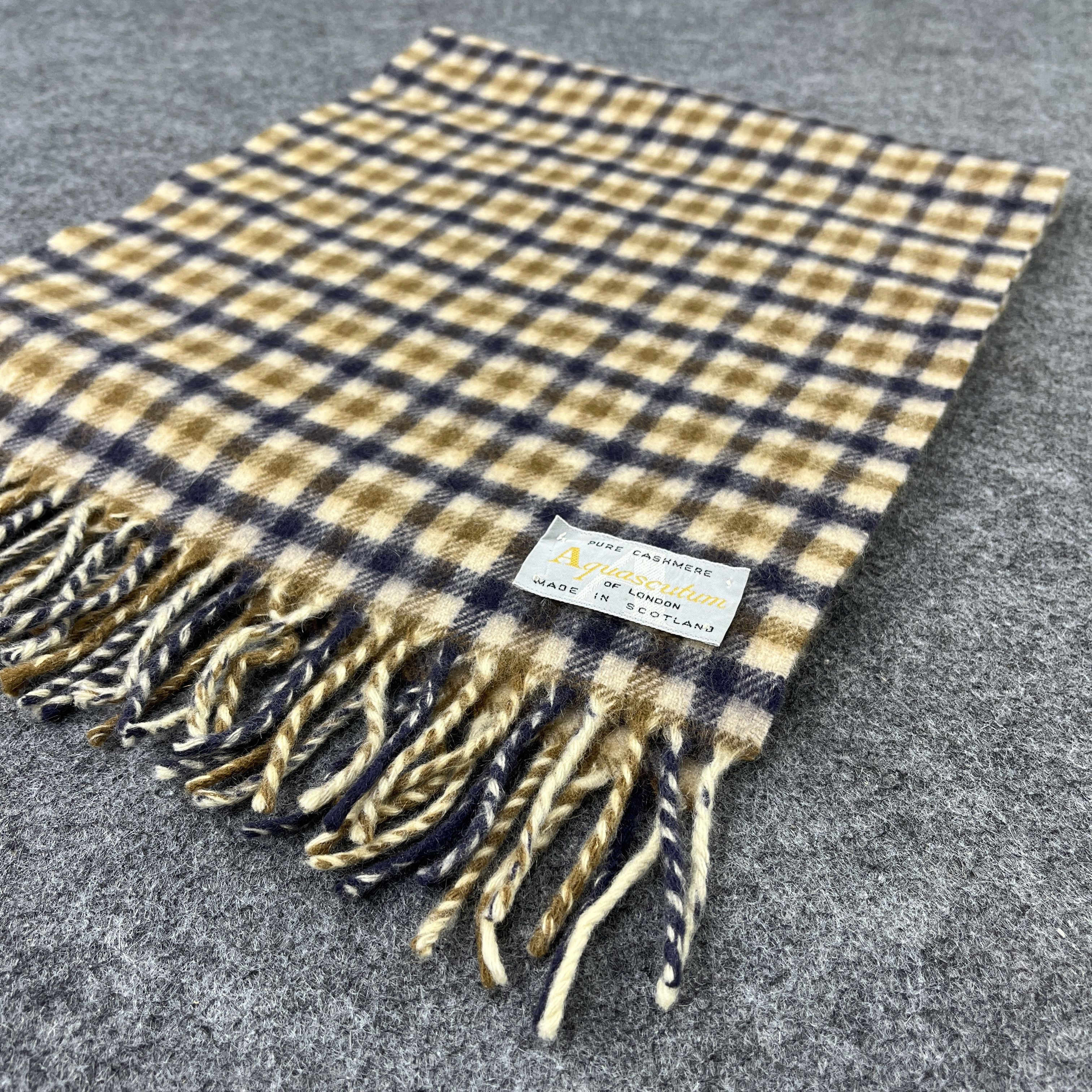 Aquascutum Aquascutum Scarf / Muffler / Neckwear T1257 Size ONE SIZE - 11 Thumbnail