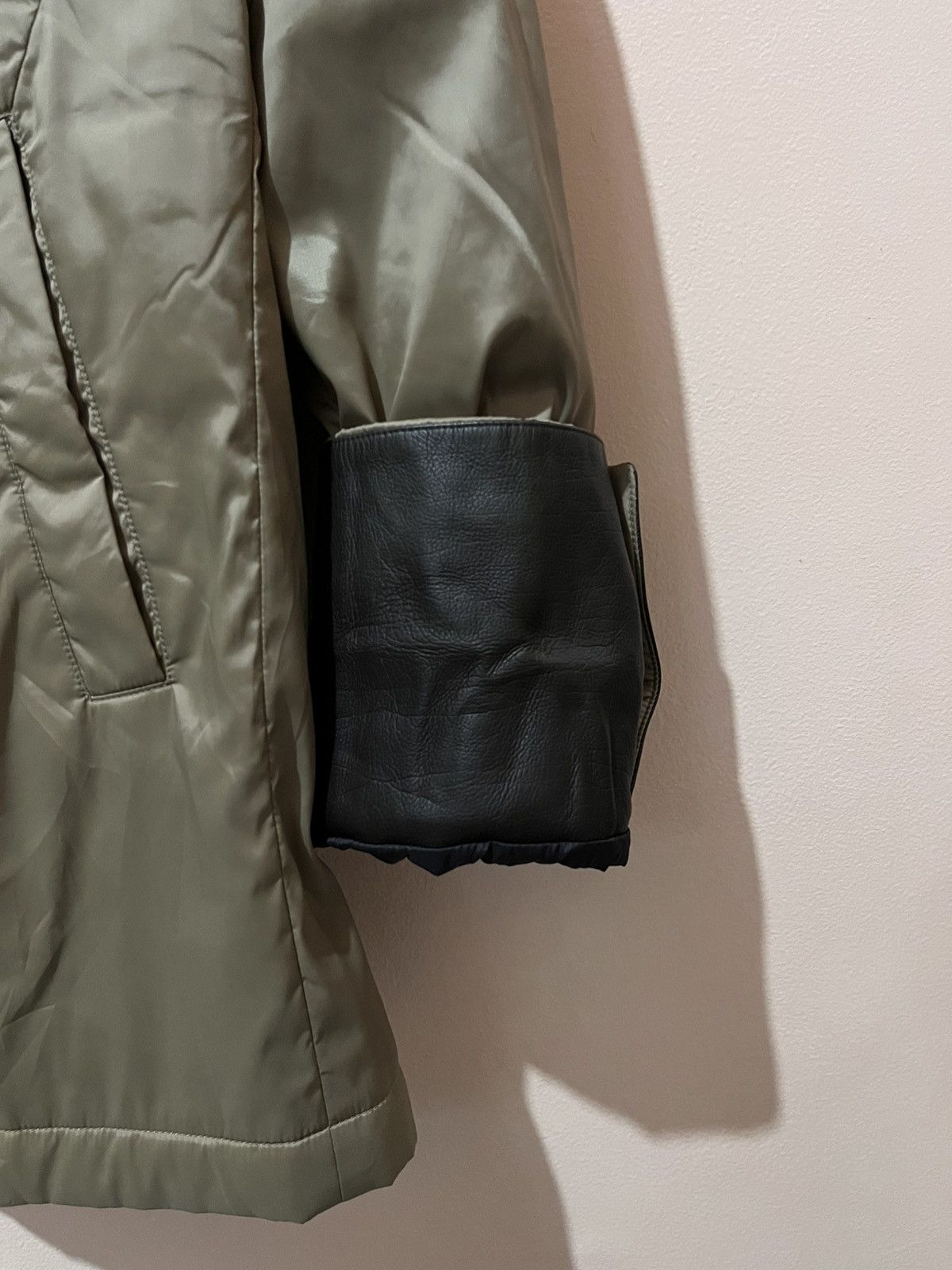 Louis Vuitton Louis Vuitton - Assymetrical Zipper - Technical Jacket Size US M / EU 48-50 / 2 - 9 Thumbnail