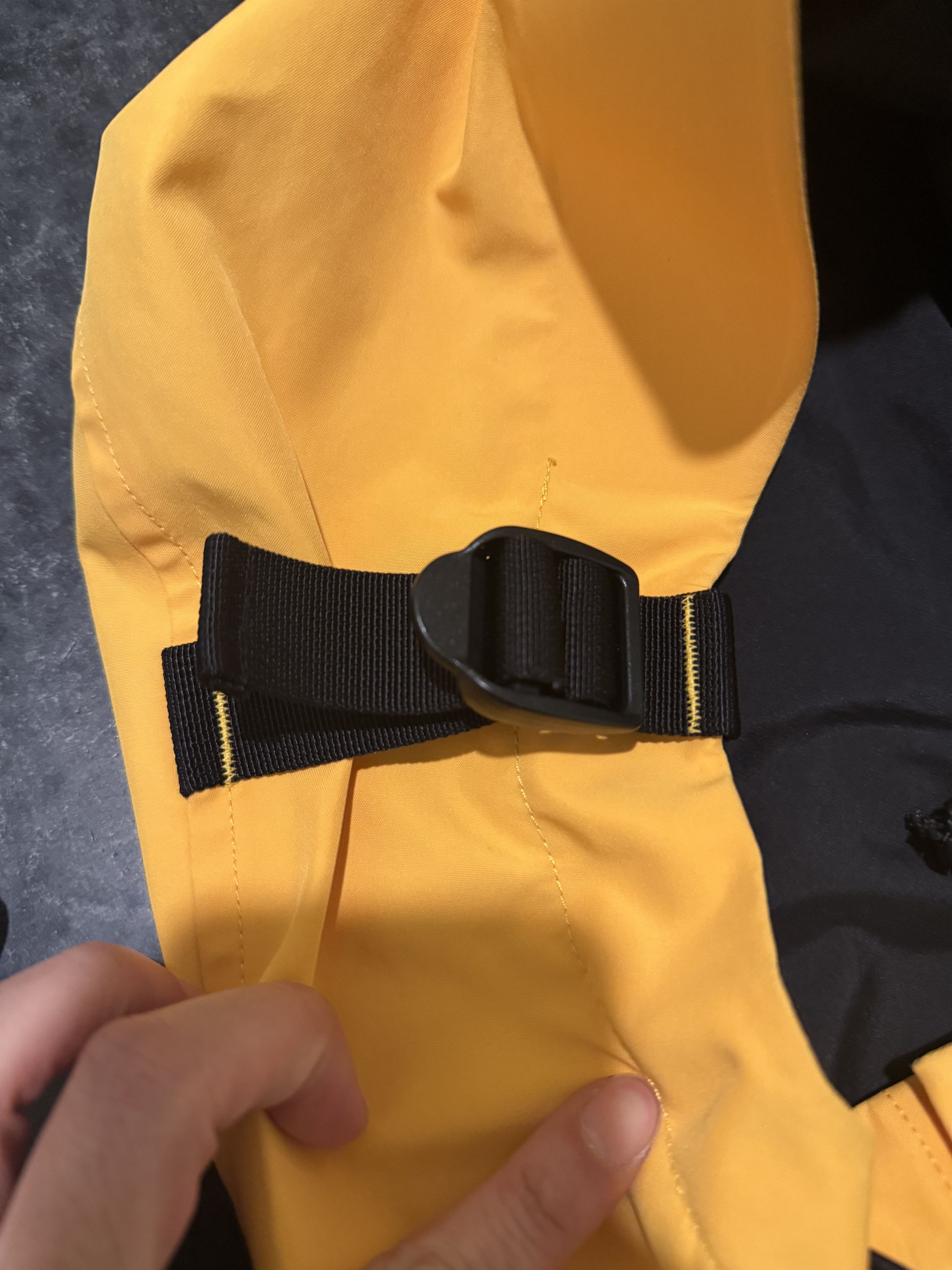 The North Face Mountain Jacket 1990 Gore-Tex - TNF Yellow Size US XS / EU 42 / 0 - 5 Thumbnail