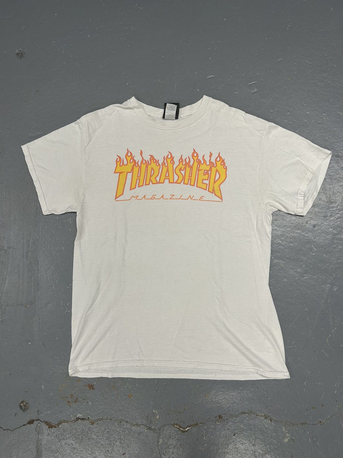 Thrasher flame t shirt white clearance