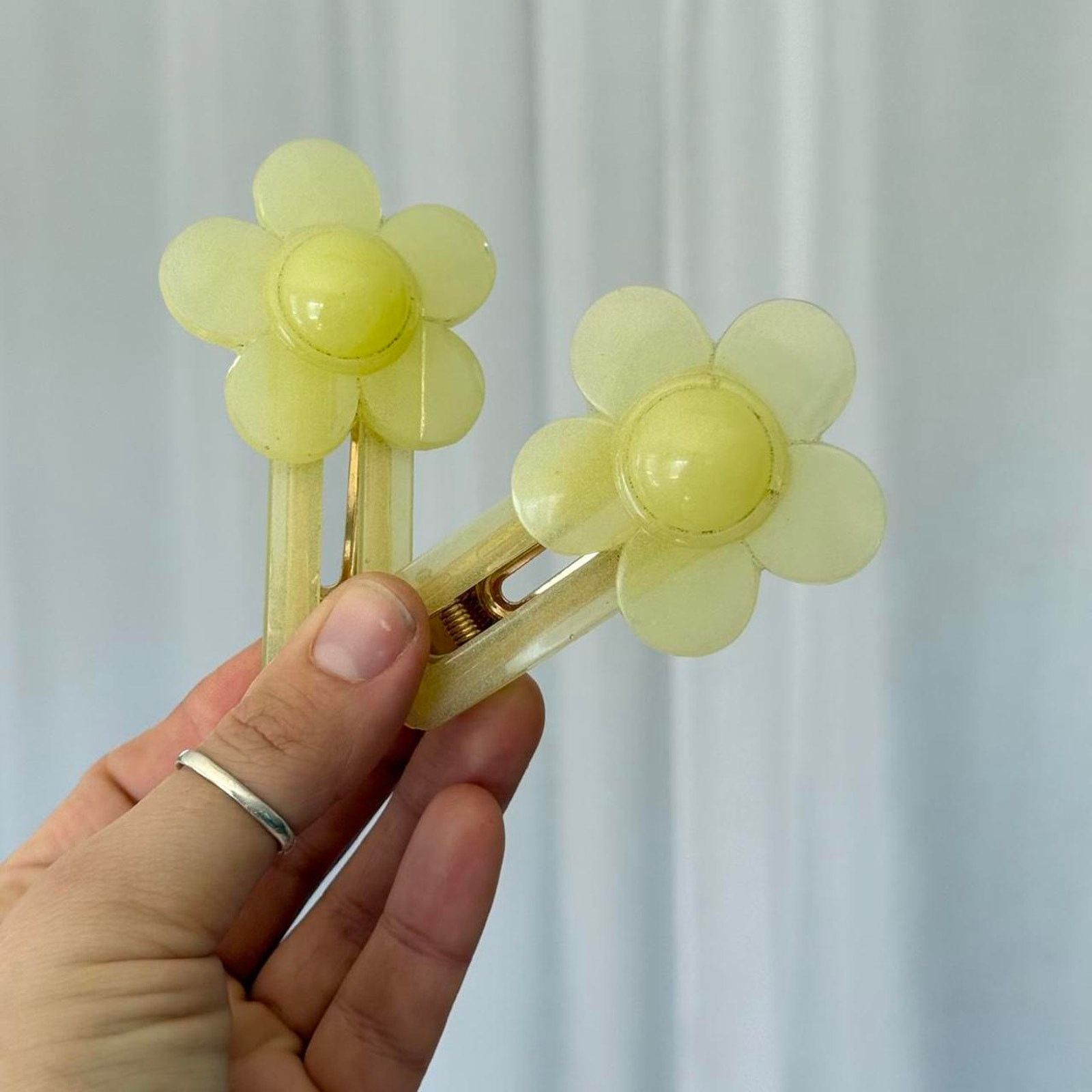 Other ✿ ⋆｡ Handmade Resin Daisy Hair Clips ⋆｡✿ Size ONE SIZE - 6 Thumbnail