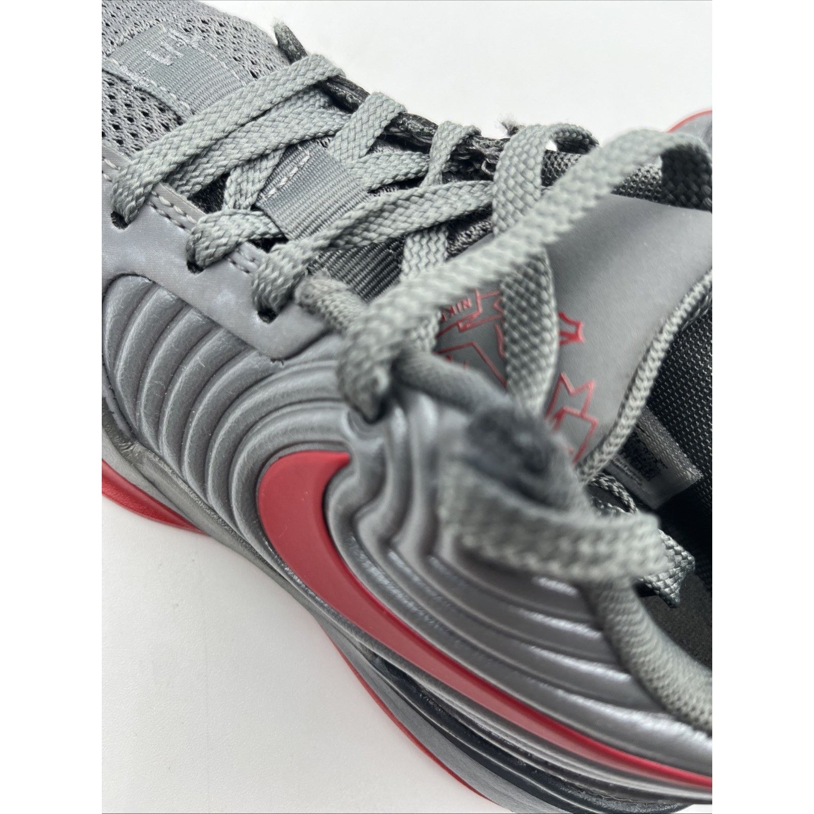 Nike Nike Ja 2 Kids 1.5 Youth Boys Grey & Red Basketball Court Size ONE SIZE - 7 Thumbnail