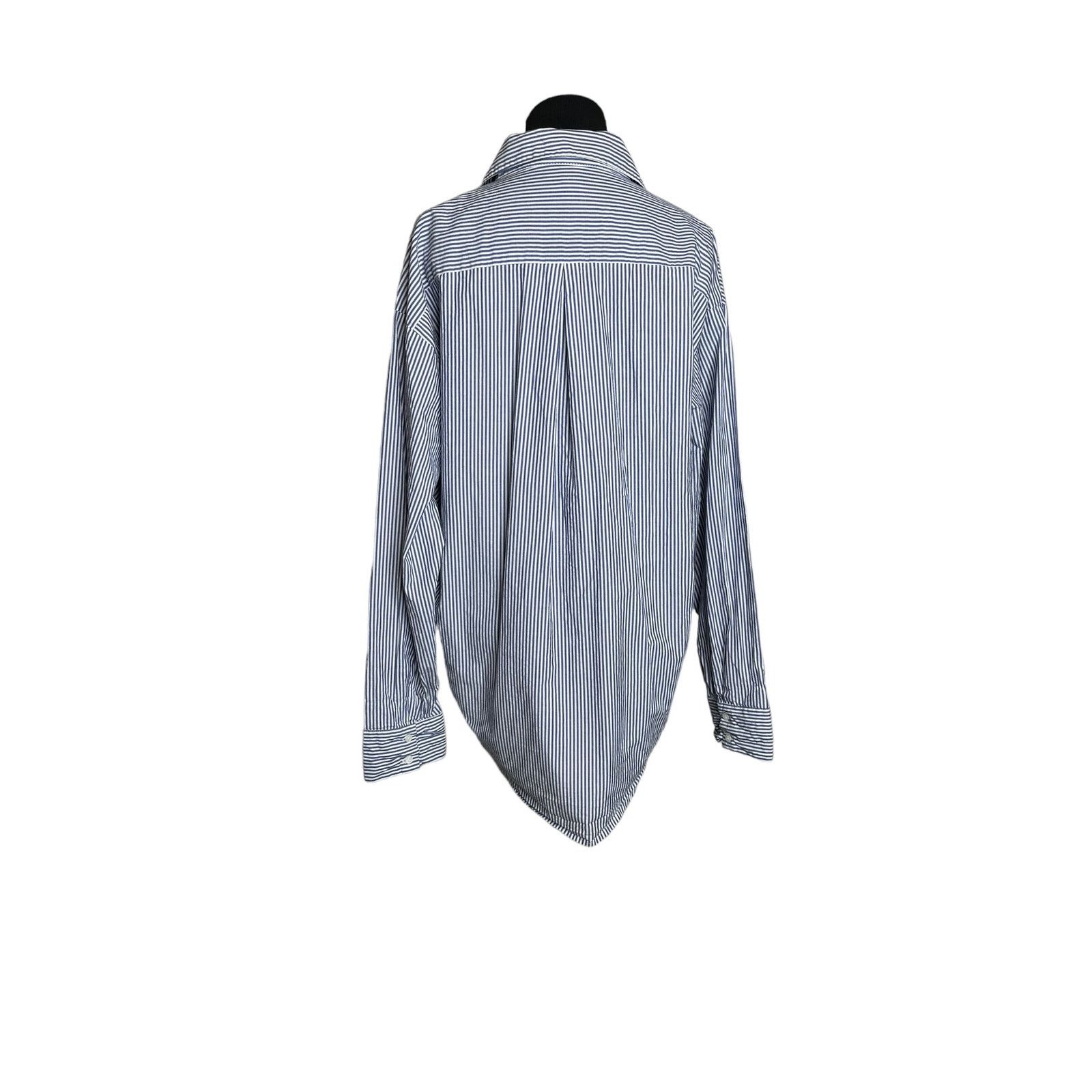 Forever 21 Forever 21 striped long sleeves button shirt size Large Size L / US 10 / IT 46 - 2 Thumbnail