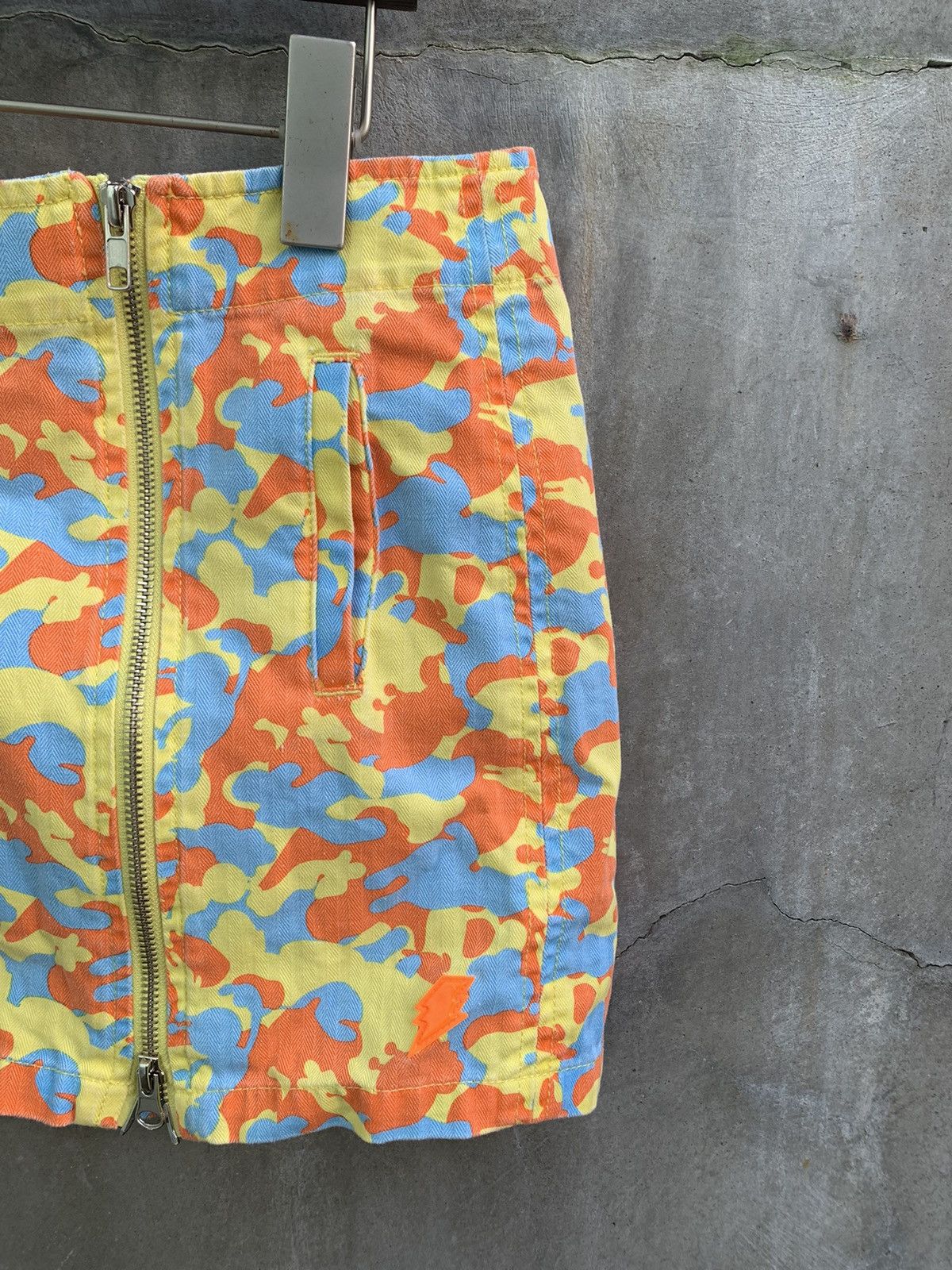 W&LT Puk Puk Camo Skirt Size 31" - 2 Thumbnail