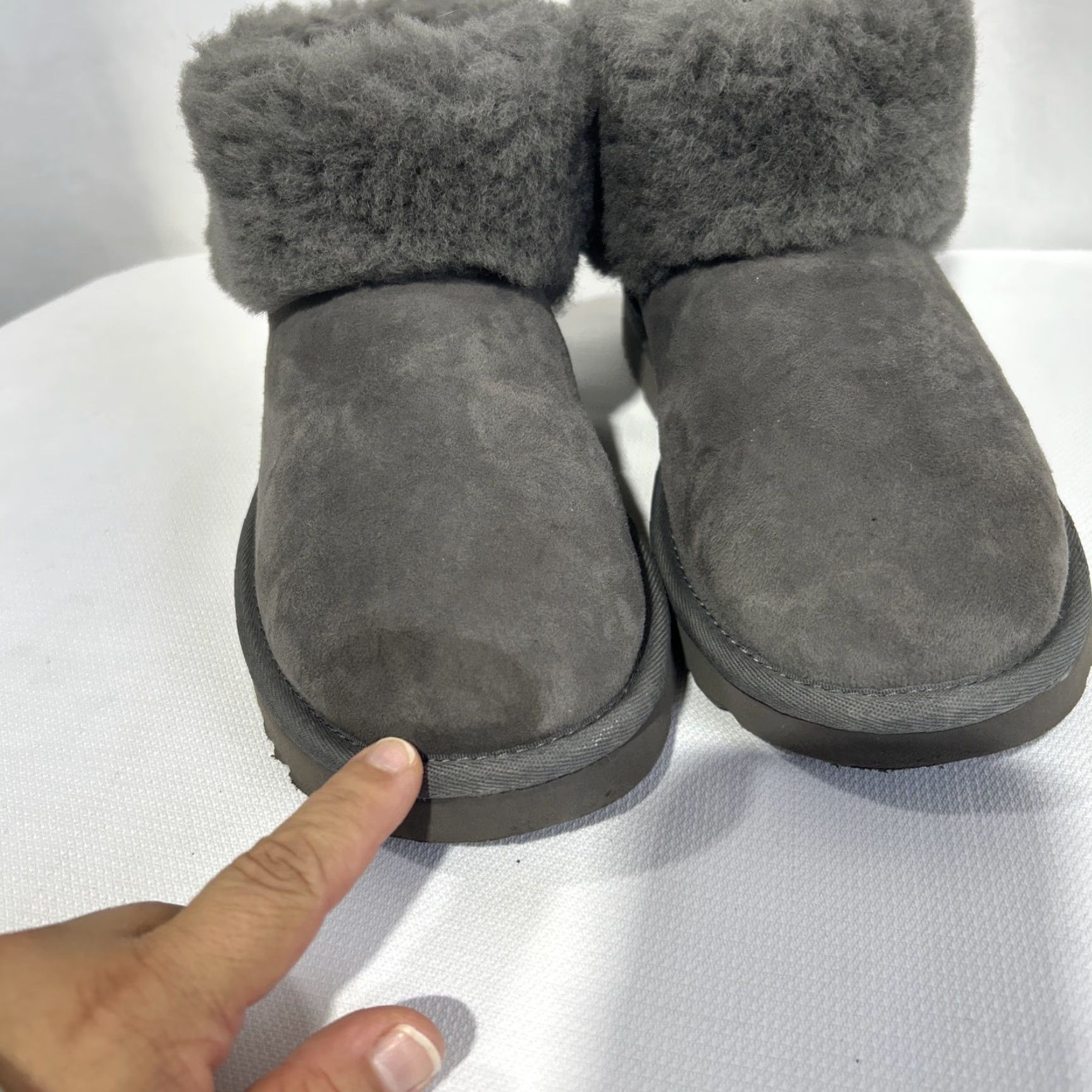 Ugg UGG Bootie Gray Sz 8 Classic Mini Fluff Genuine Shearling Short Boots 1106757 M Women Size 30" / US 8 / IT 44 - 7 Thumbnail