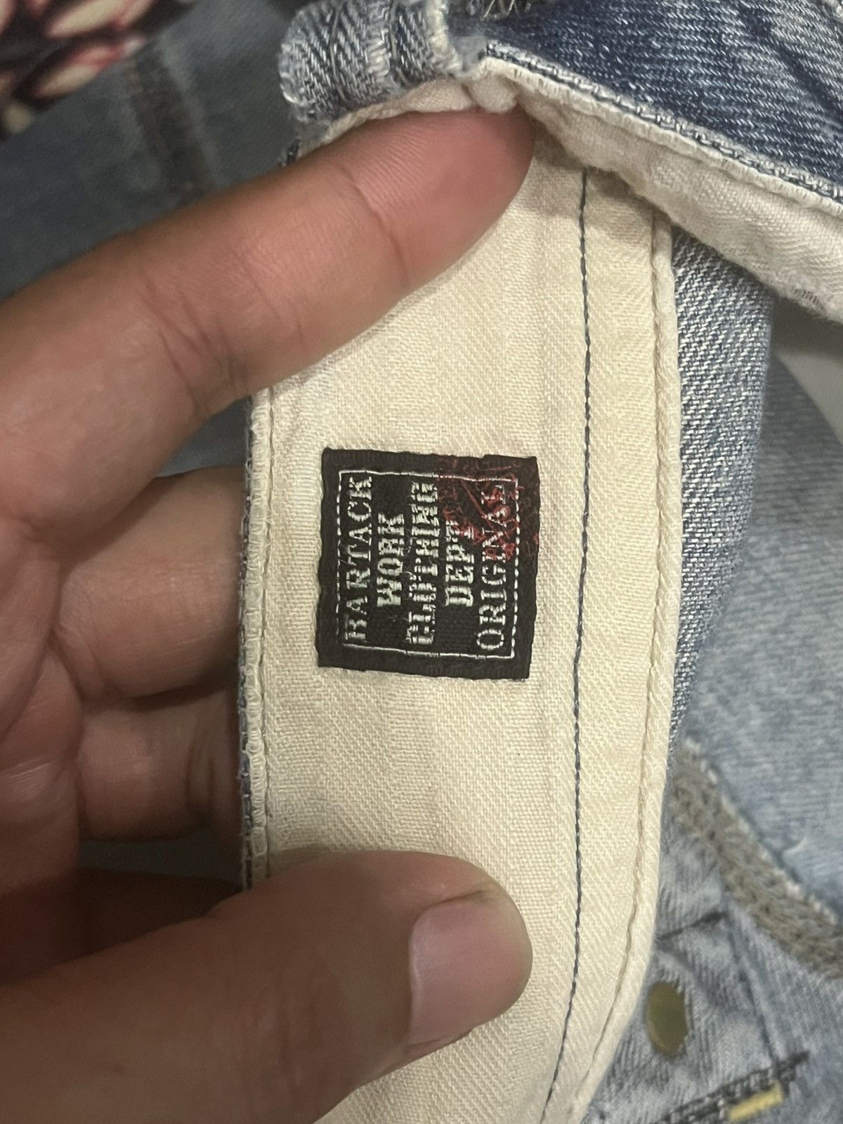 Le Grande Bleu (L.G.B.) Japanese Brand Bartack Cinch Back Whisker Blue Washed Jeans Size US 34 / EU 50 - 17 Thumbnail
