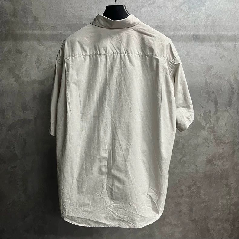 Balenciaga Balenciaga size 39 Beige chest pattern print collar short Size US S / EU 44-46 / 1 - 2 Thumbnail